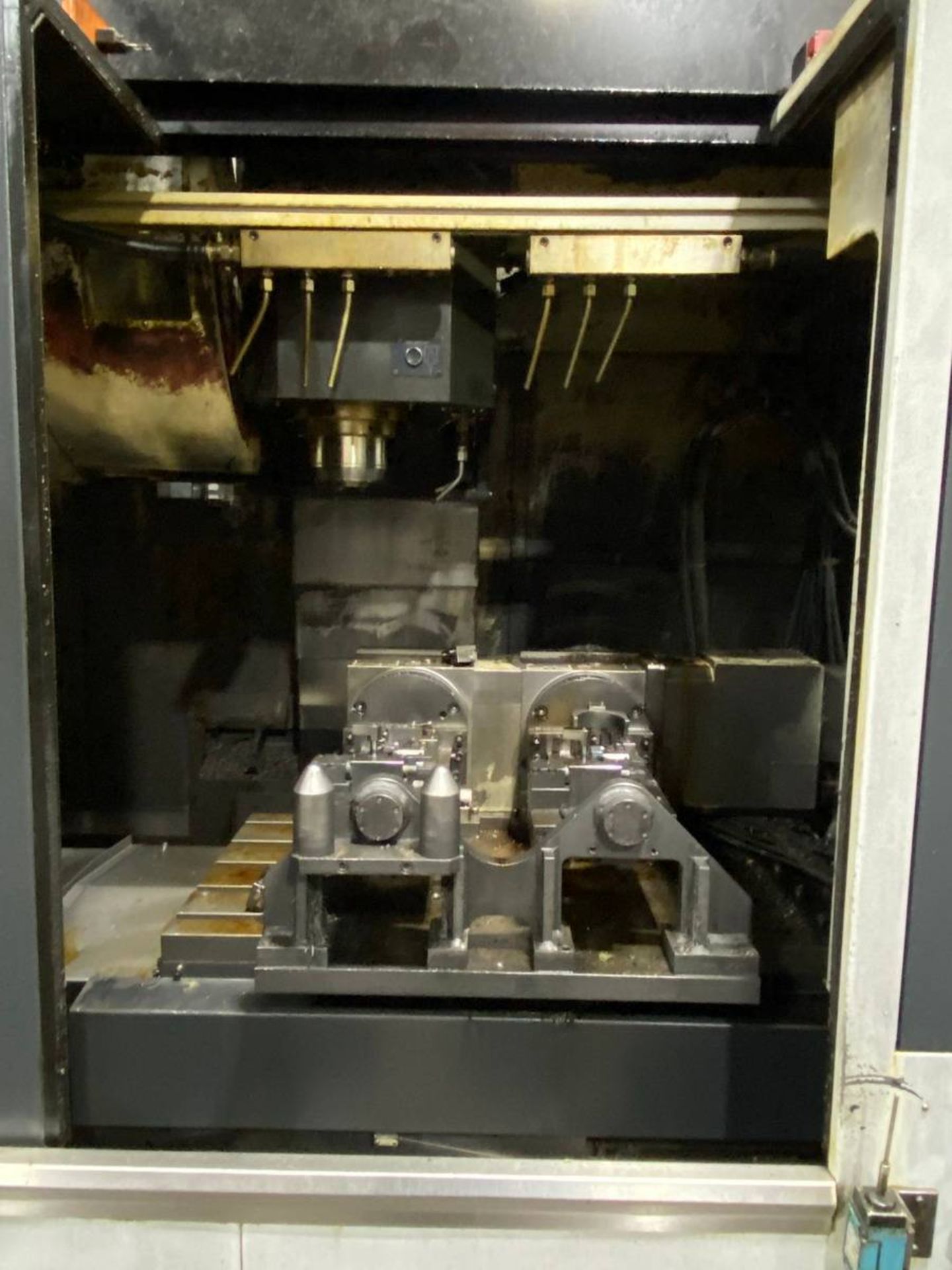 2011 Feeler VMP-800 CNC Vertical Machine Center - Image 5 of 16