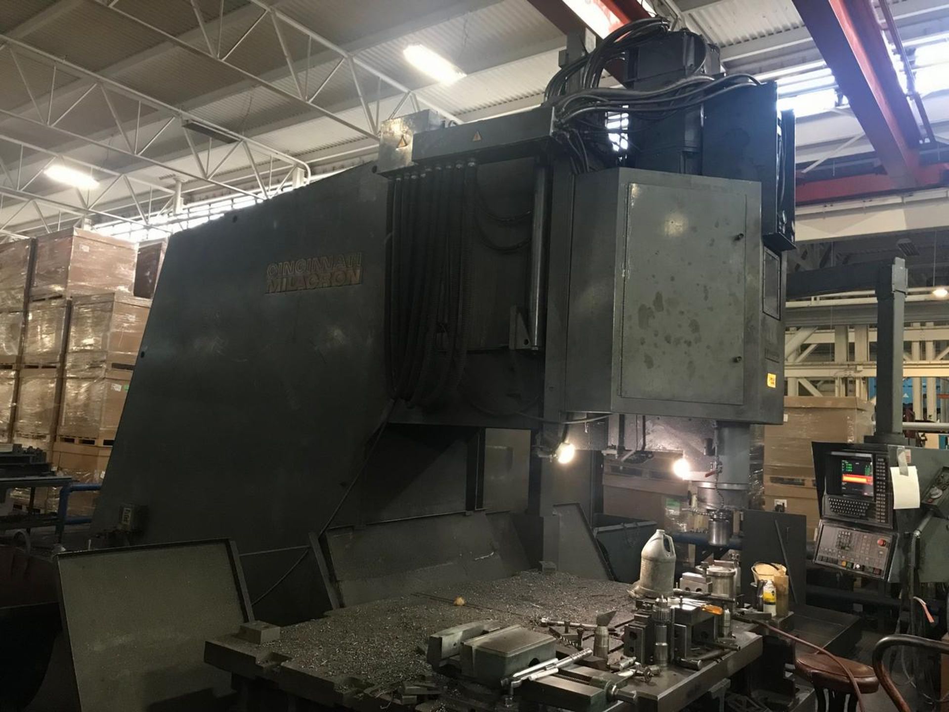 Cincinnati Milacron Full Size Wolverine Milling Machine - Image 4 of 13