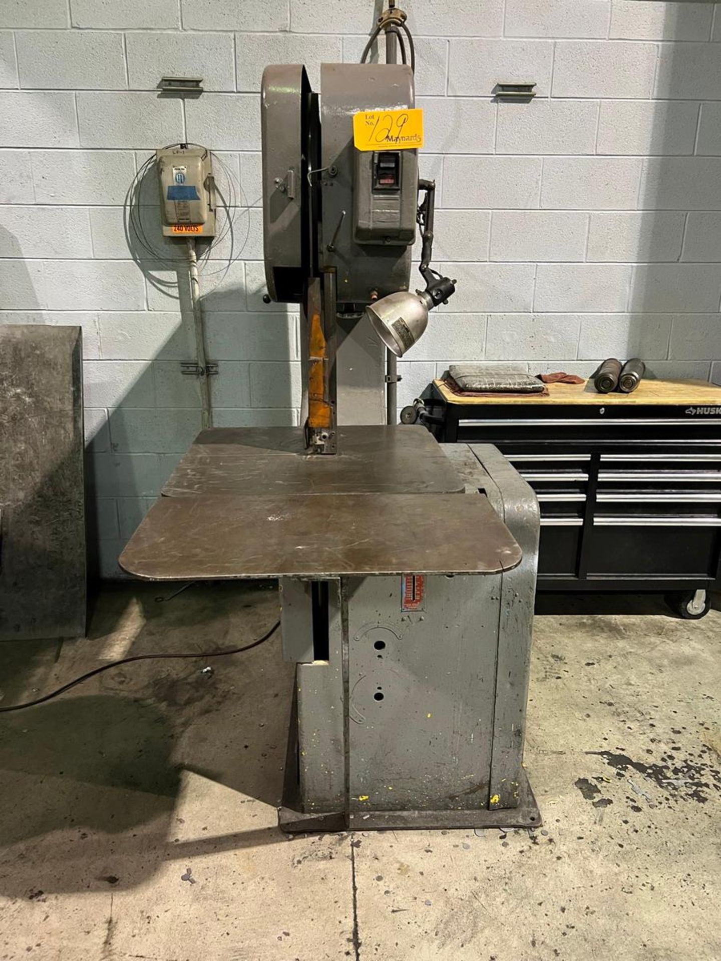 Do All 30-S.P.P. 20'' Vertical Band Saw