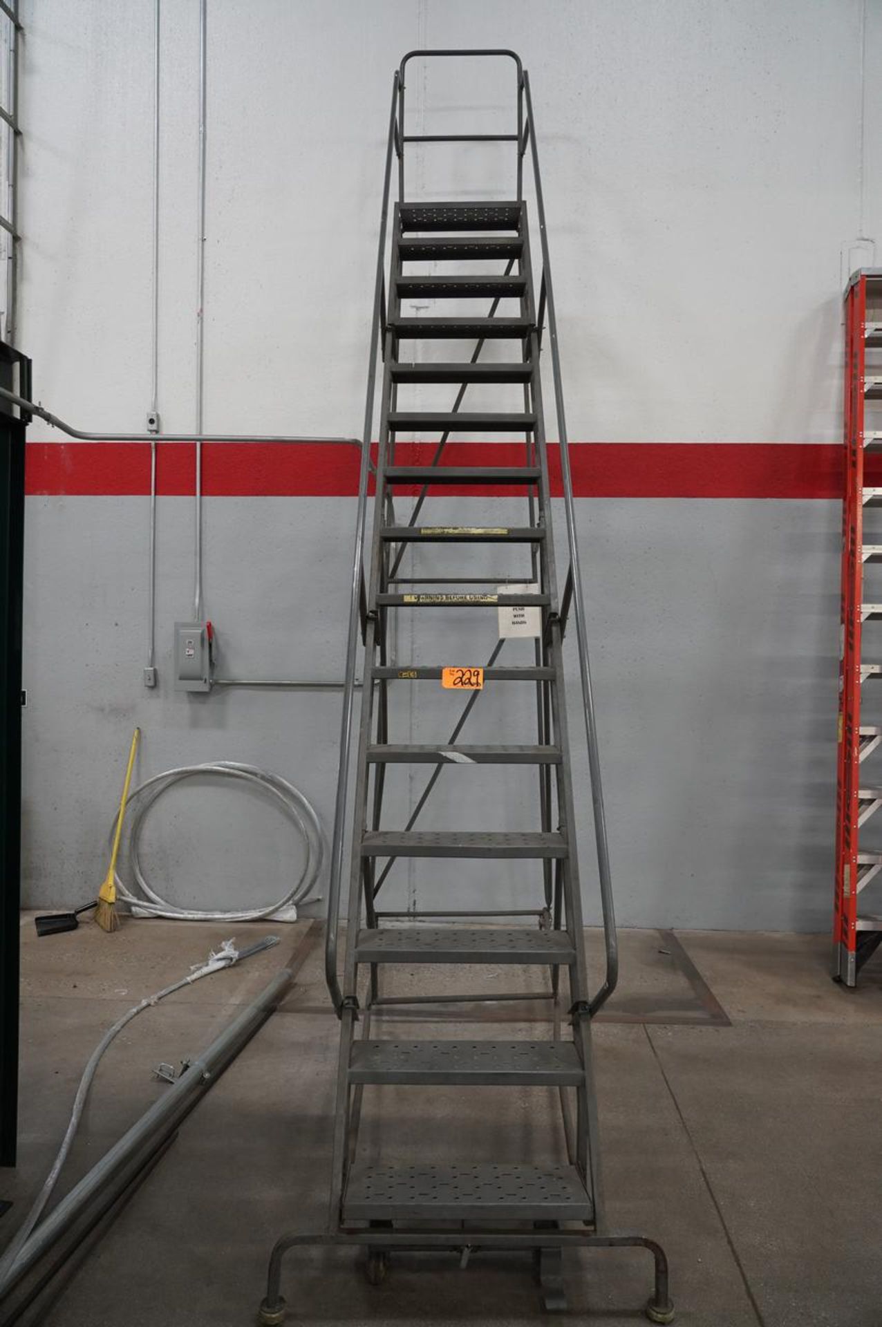 15 Step Rolling safety Ladder - Image 2 of 2
