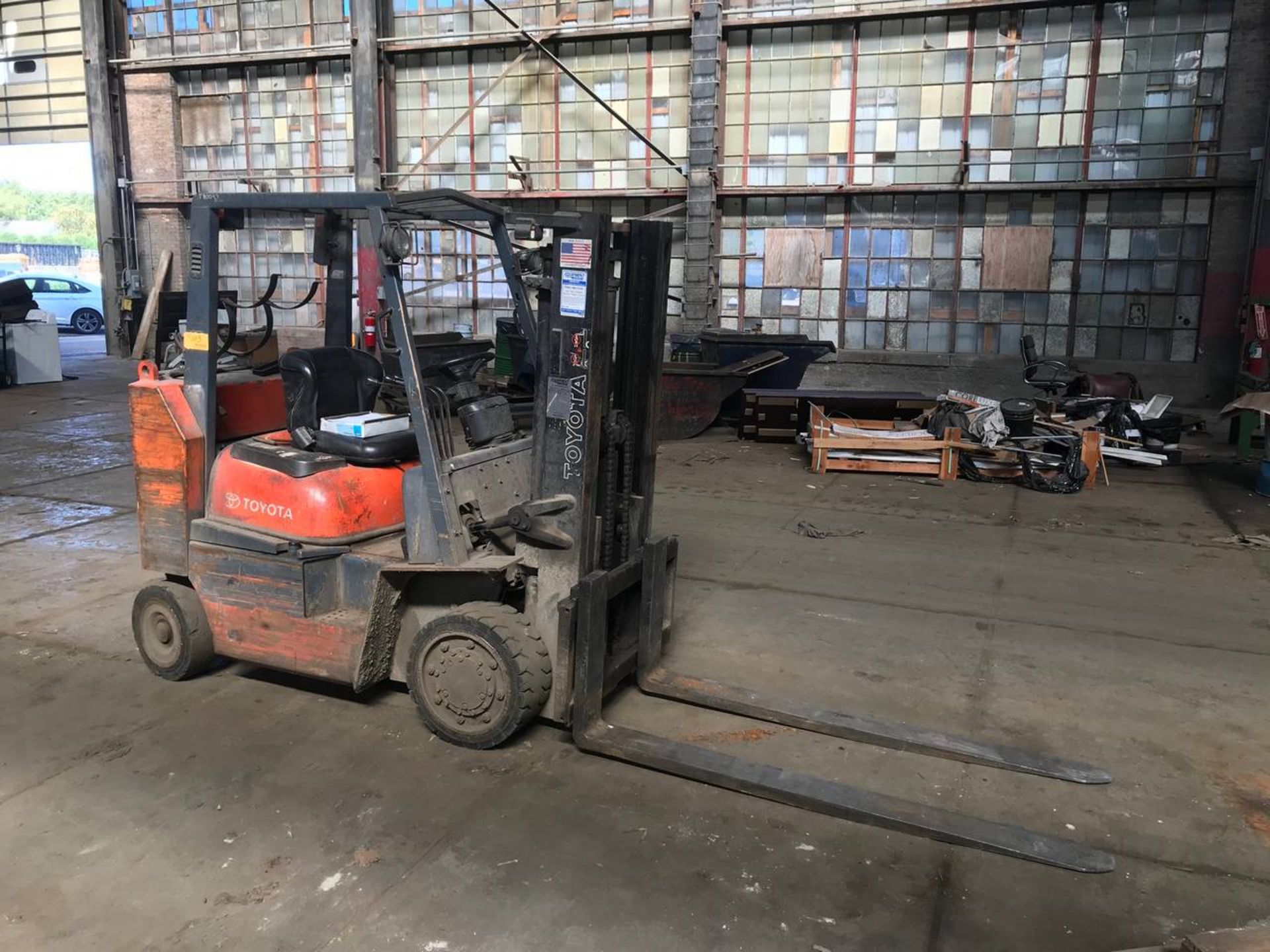 2002 Toyota 52-6FGCU35-BCS 8,000 Lb Capacity LP Type Forklift - Image 14 of 14