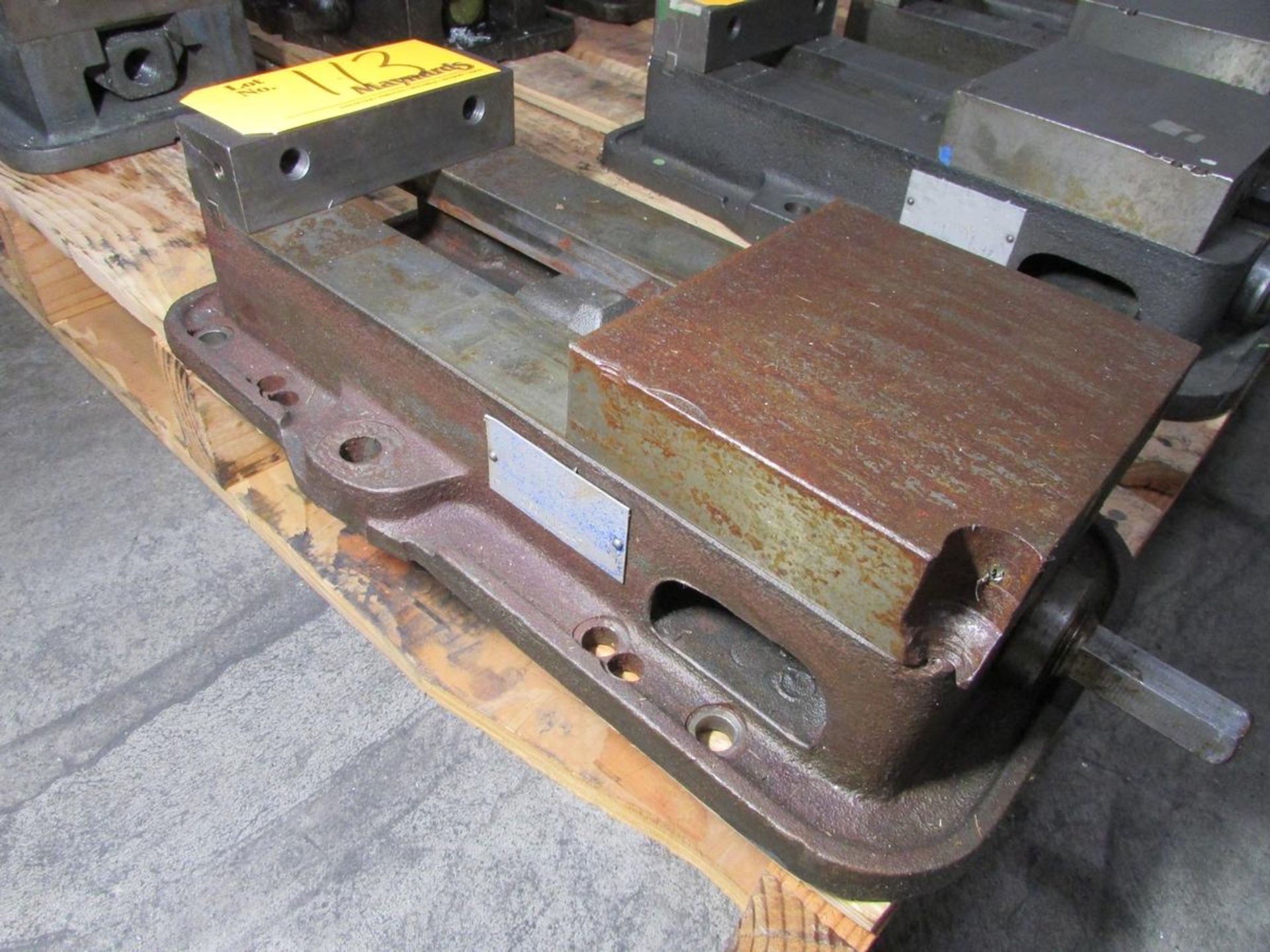 Kurt D60 6" Machine Vise - Image 4 of 4