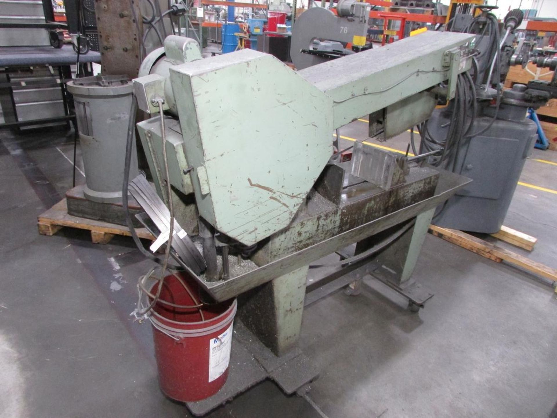 DoAll 12" x 9" Horizontal Bandsaw - Image 6 of 10