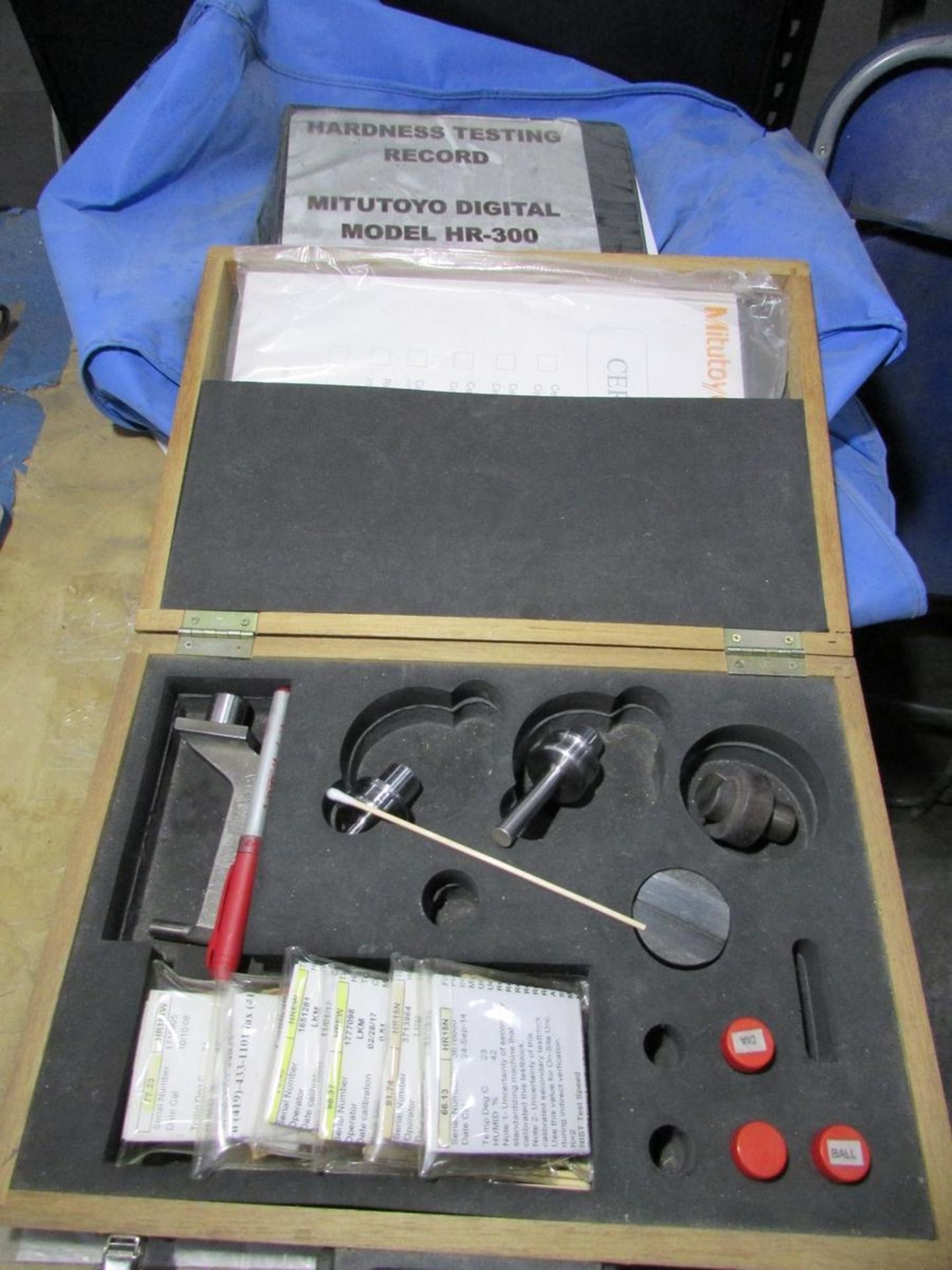 Mitutoyo HR-300 Benchtop Digital Rockwell Hardness Tester - Image 8 of 10