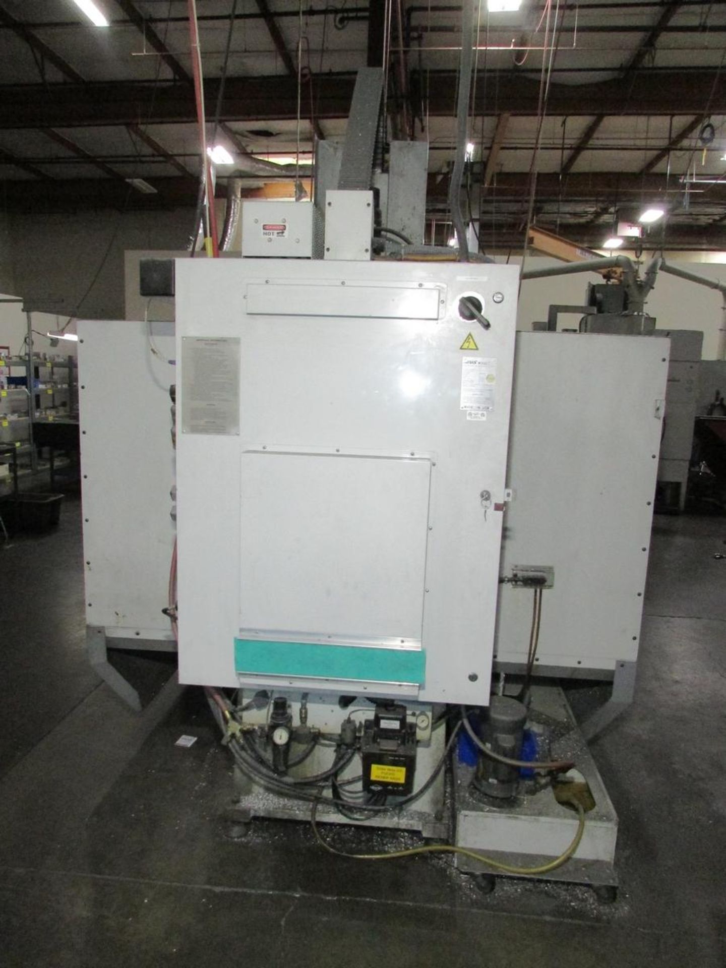 1998 Haas VF-EXT 3-Axis CNC Vertical Maching Center - Image 16 of 24