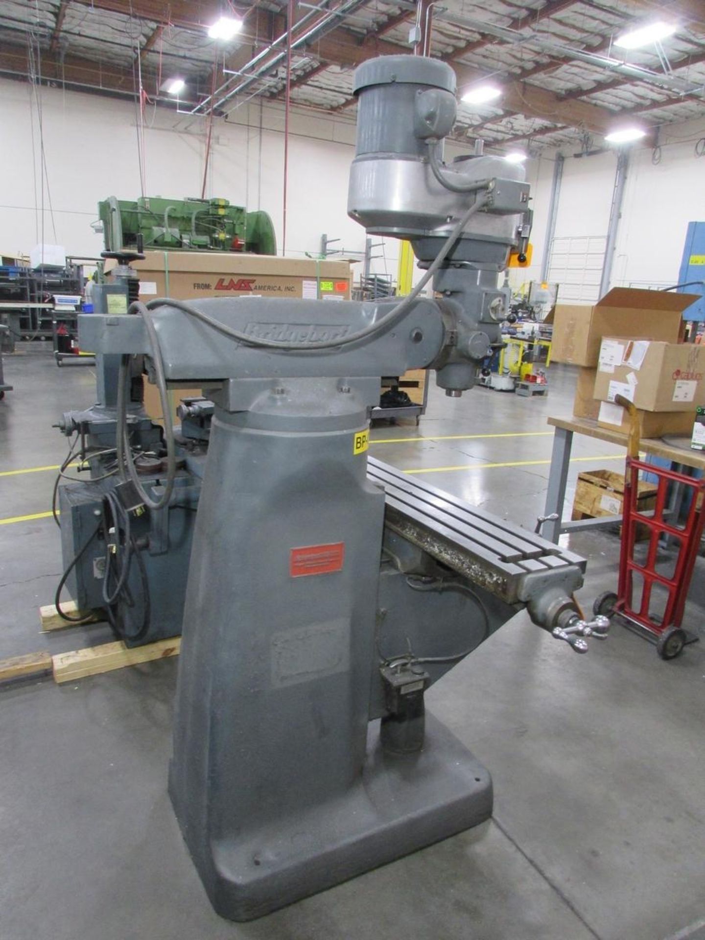 Bridgeport Series 1 Vertical Milling Machine - Image 6 of 14