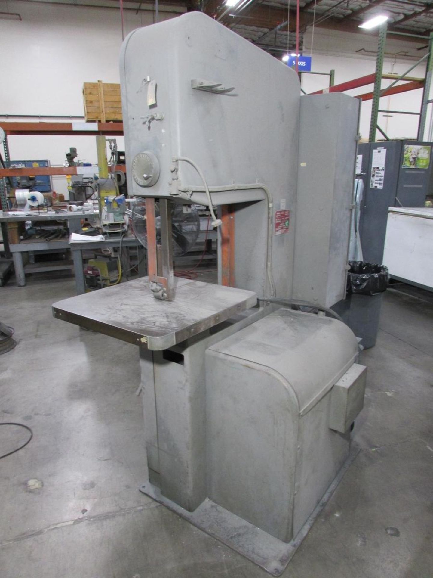 DoAll 2013-20 Vertical Bandsaw - Image 9 of 12