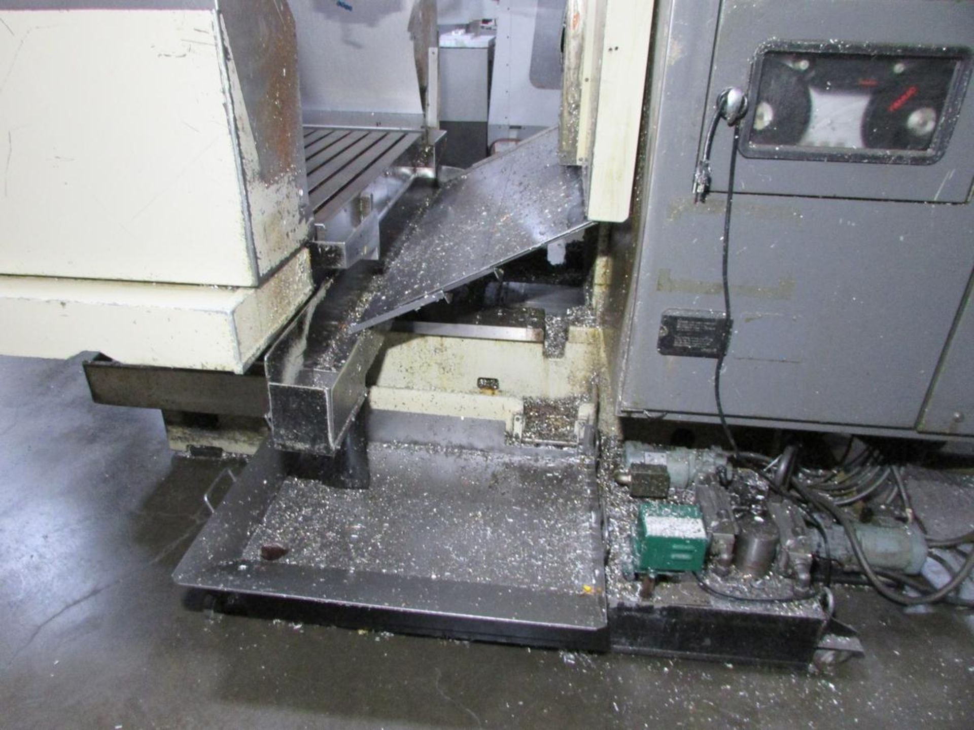 LeBlond Makino FNC106-A30 3-Axis CNC Vertical Maching Center - Image 14 of 25