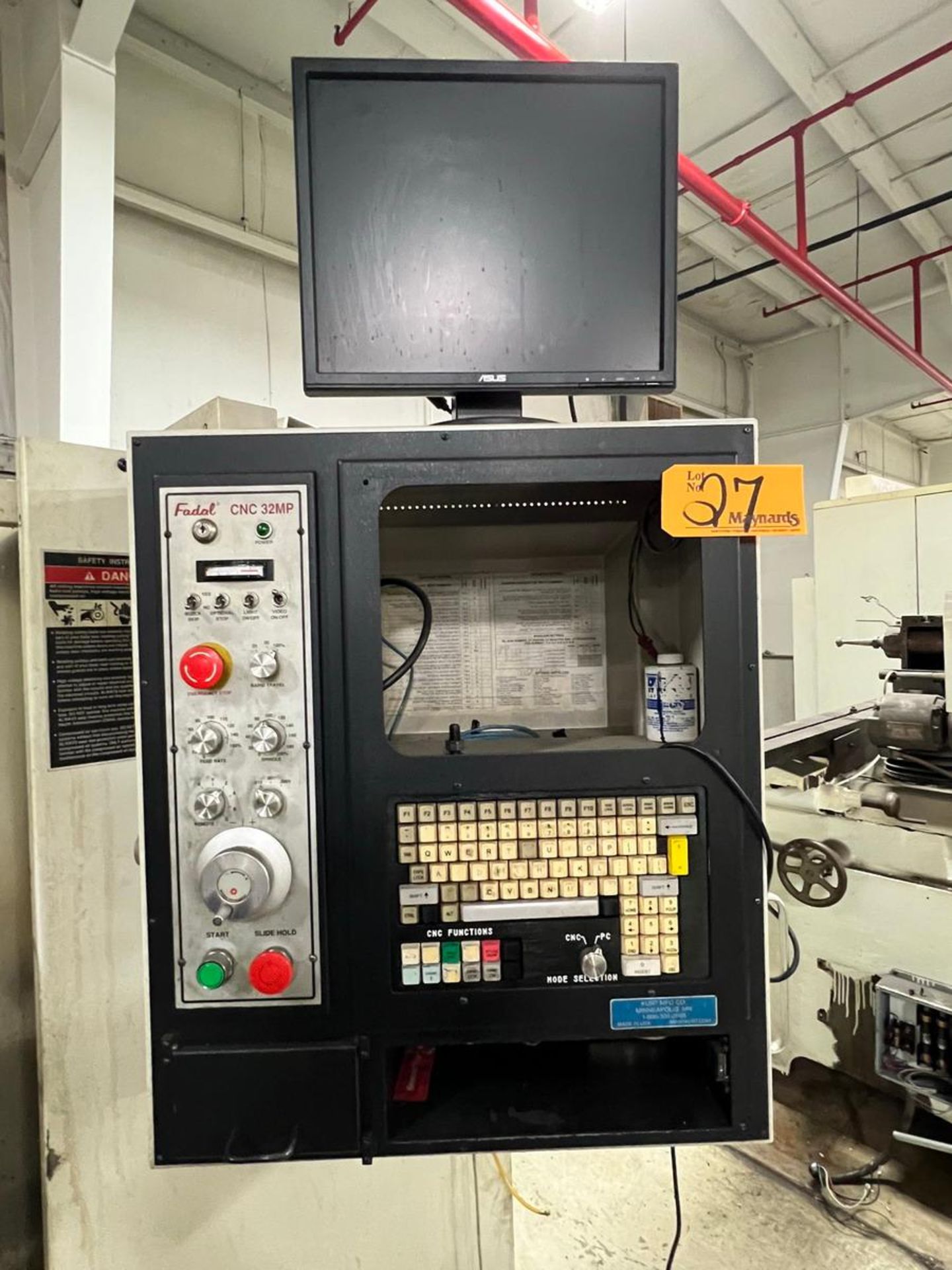 Fadal 904 VMC 3016 ÿCNC Milling Machine - Image 8 of 9