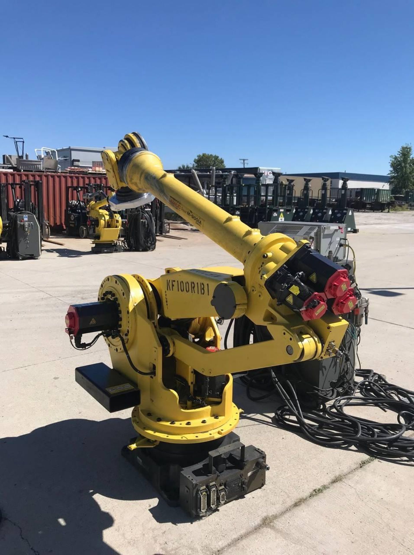 2011 Fanuc M900ia-260L Robot with R30ia controller - Image 5 of 13