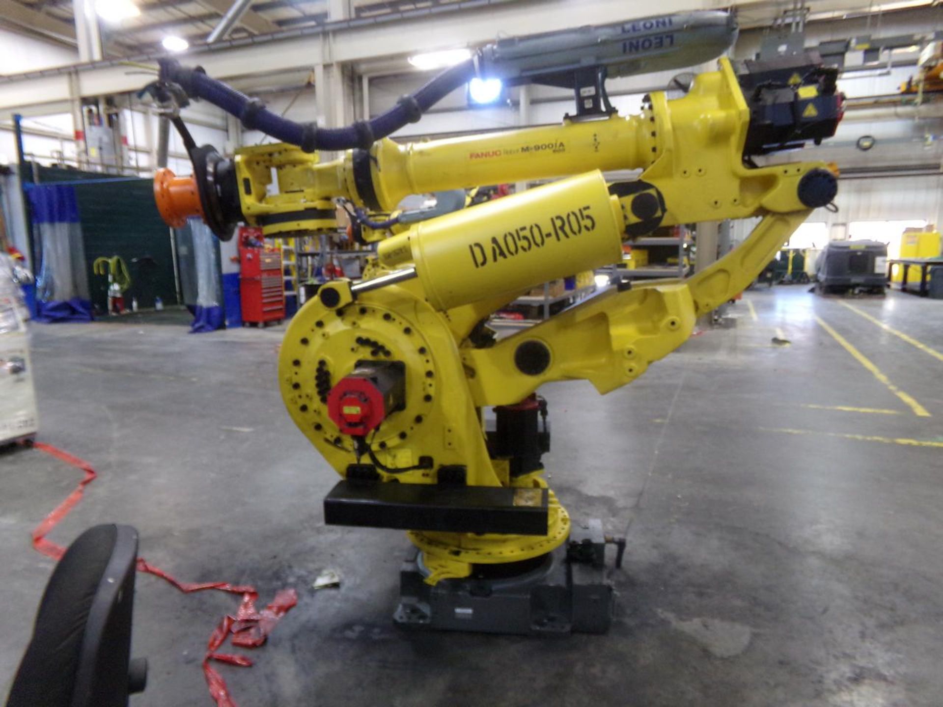 2012 Fanuc M900ia-600 Robot with R30ia controller