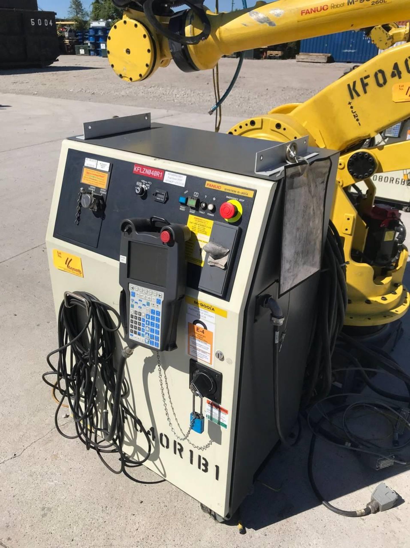 2011 Fanuc M900ia-260L Robot with R30ia controller - Image 8 of 12