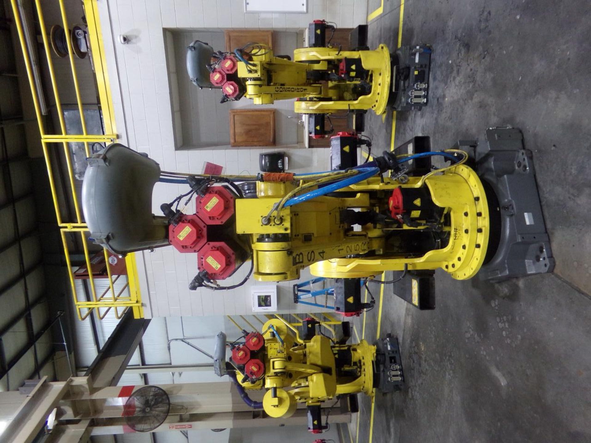 2011 Fanuc M-900ia-350 Robot with R30ia controller - Image 3 of 4