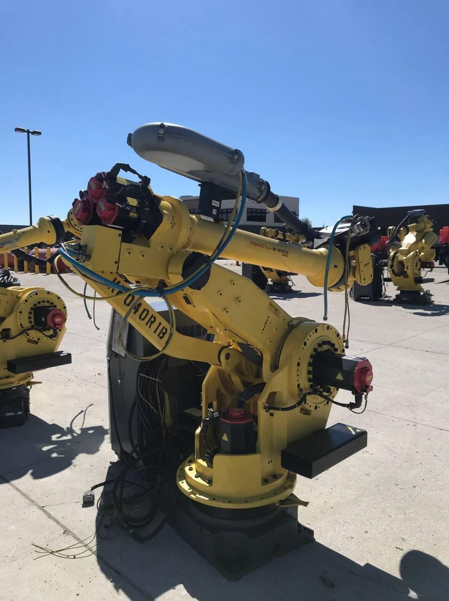 2011 Fanuc M900ia-260L Robot with R30ia controller - Image 3 of 12