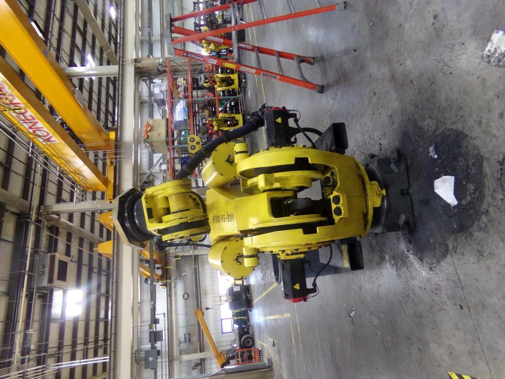 2011 Fanuc M900ia-600 Robot with R30ia controller - Image 3 of 4