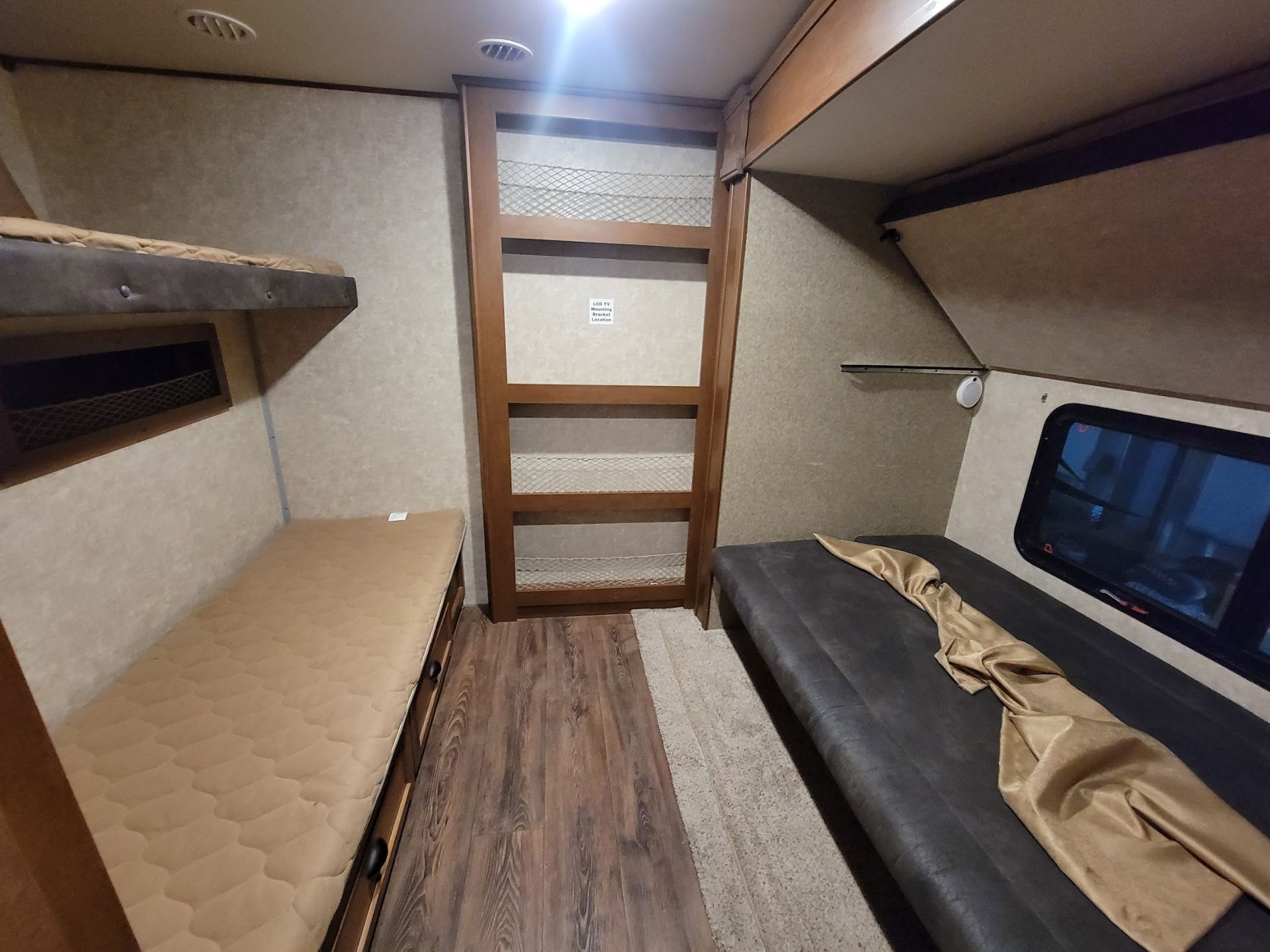 2015 LIGHT BY OPEN RANGE 308 BHS, HARDWALL, 3-SLIDES, BUNKROOM, POWER AWNING, JACK, STABILIZERS, - Image 14 of 17