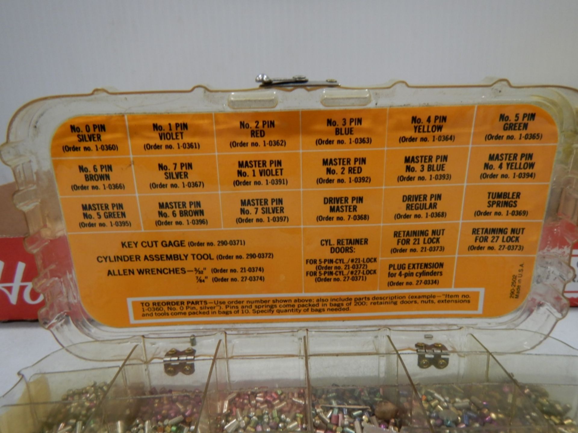 L/O ASSORTED KEYING/REKEYING KITS, CRIMEFIGHTER RE-KEYABLE PADLOCK SERVICE KIT, ETC. - Image 15 of 28