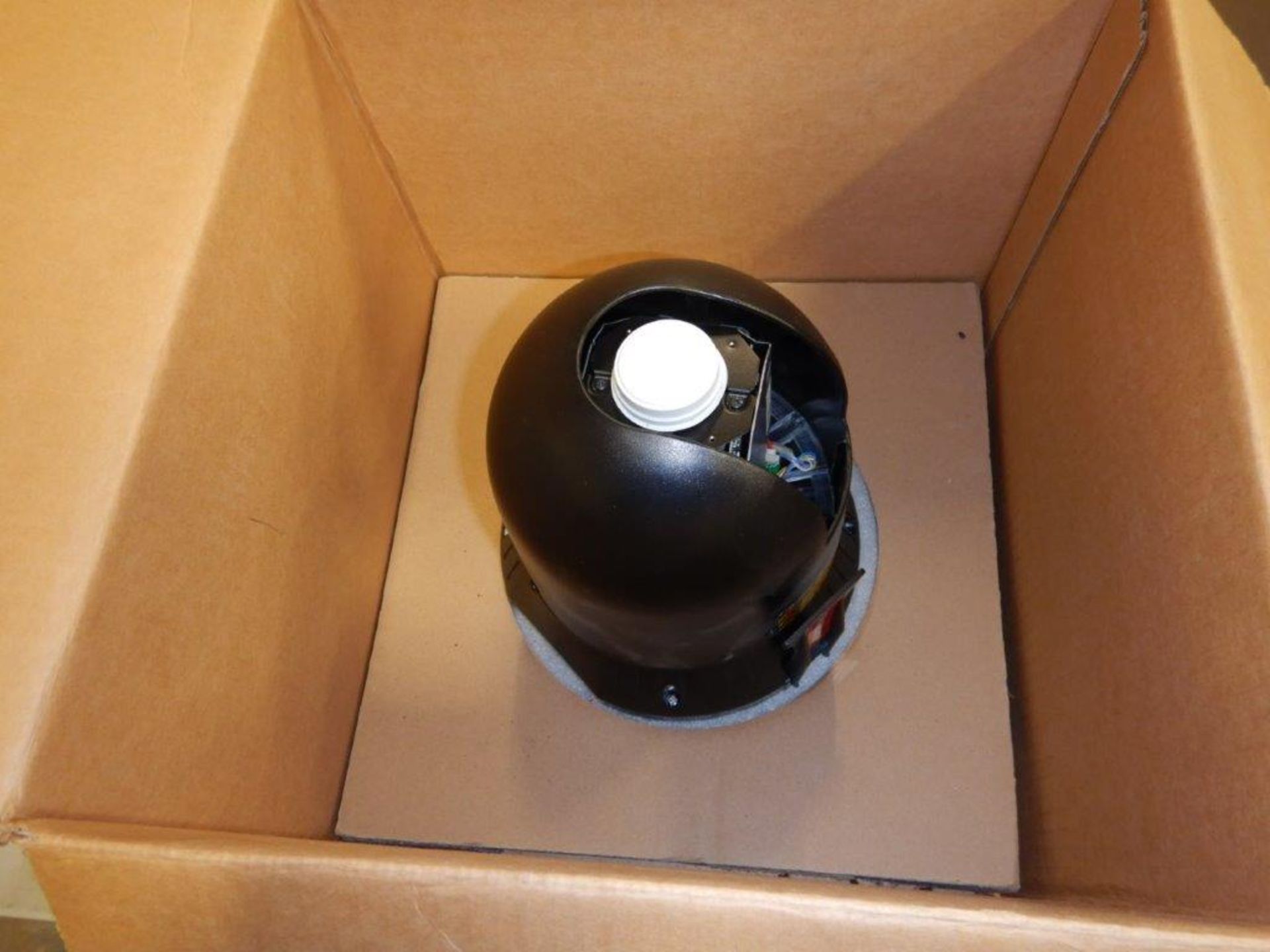 DISCOVER SECURITY CAMERA/BASE WITH CABLE, CENTURION 590 COOLER MASTER TOWER CASE - NEW IN BOX - Image 3 of 7