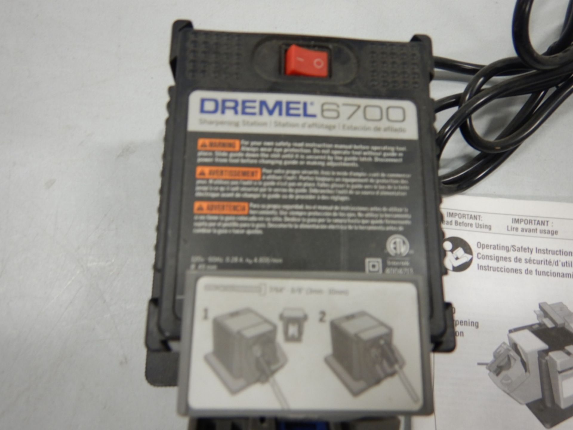 DREMEL 6700 SHARPENING STATION S/N 4004713 - Image 3 of 6