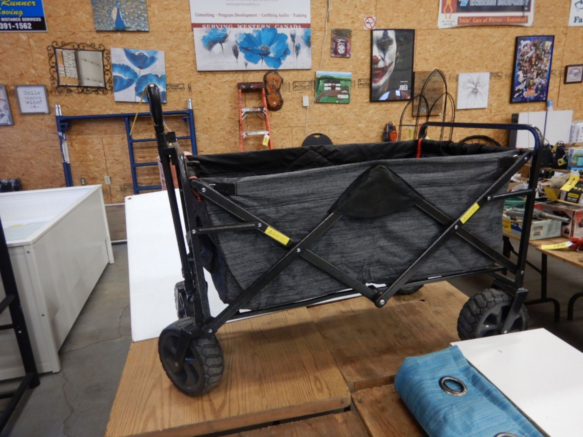 COLLAPSIBLE WAGON - Image 2 of 2