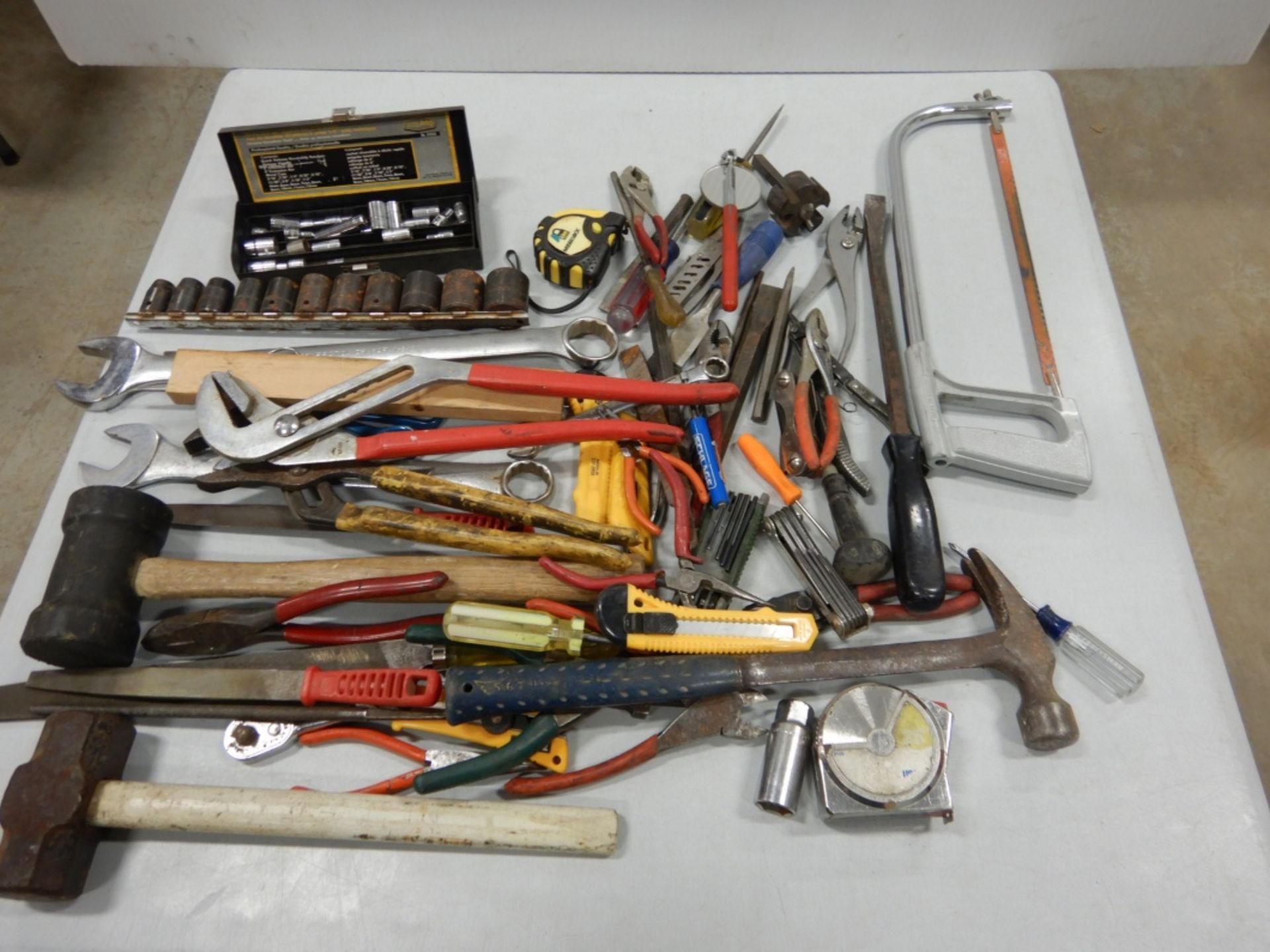 L/O ASSORTED HANDTOOLS, COMBINATION WRENCHES, SOCKETS, CAULKING GUNS, CHISELS, PLIERS, ETC. - Image 7 of 7