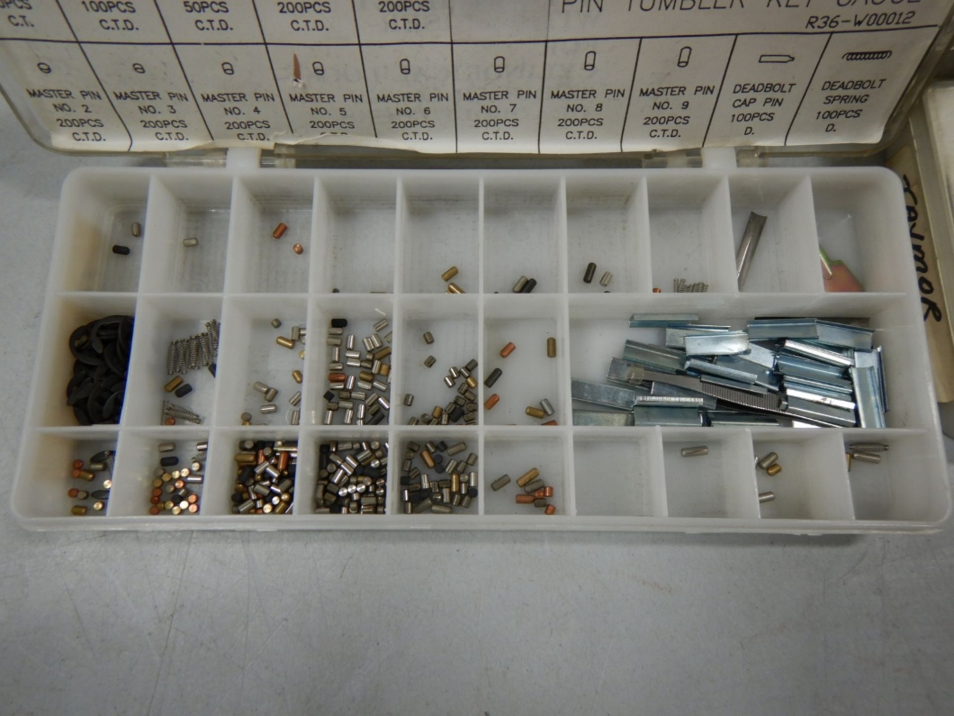 L/O ASSORTED KEYING/REKEYING KITS - Image 14 of 26