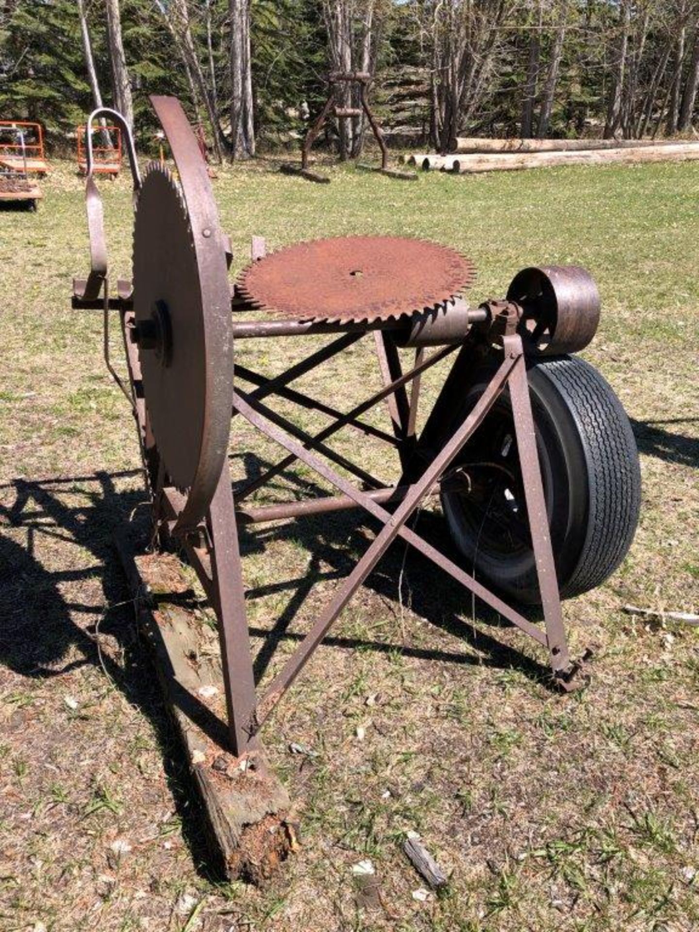 ANTIQUE SAWMILL, PTO DRIVE, (NEEDS REPAIR) - Image 2 of 4