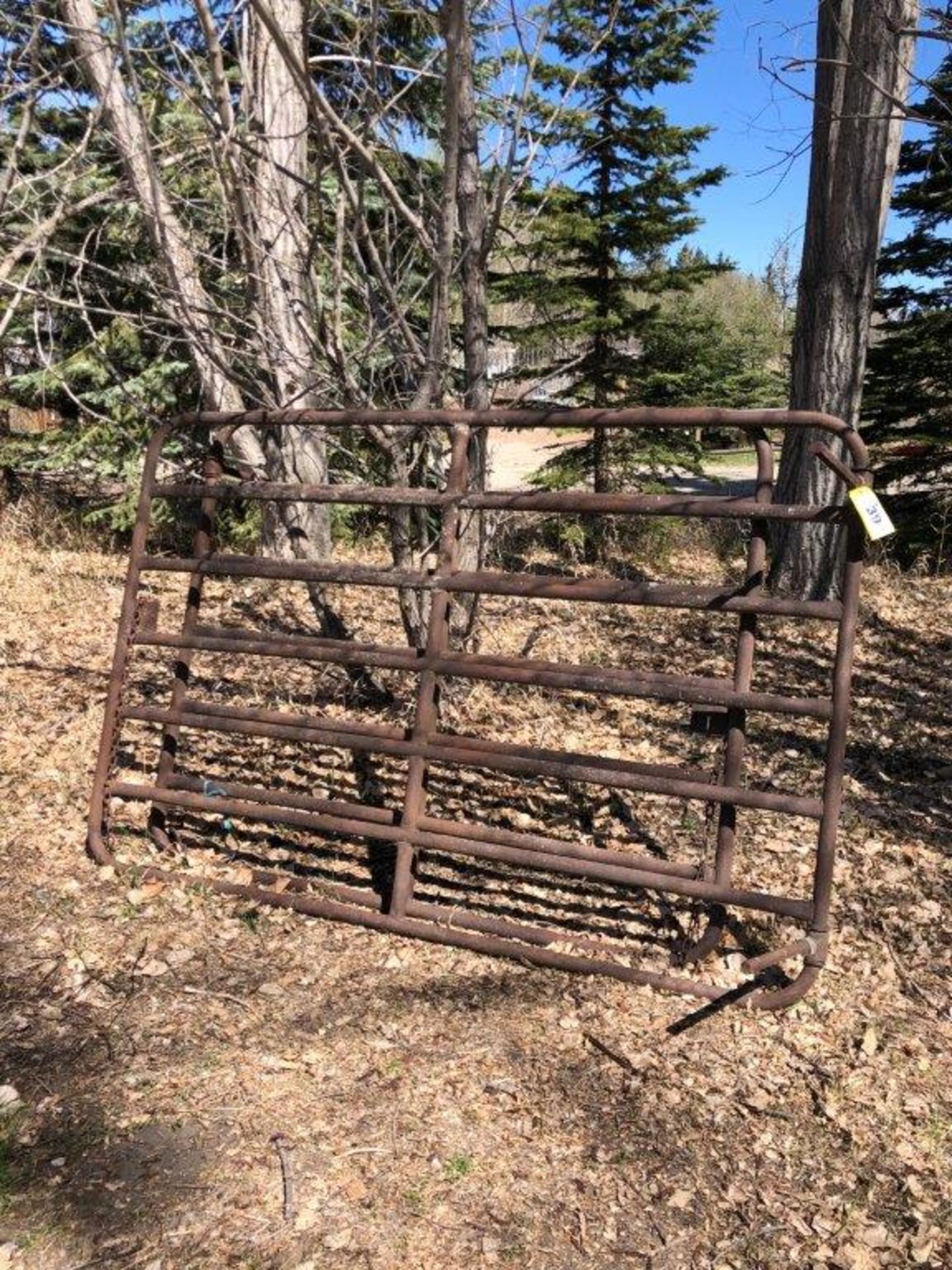 STEEL LIVESTOCK GATES 7FT & 6FT