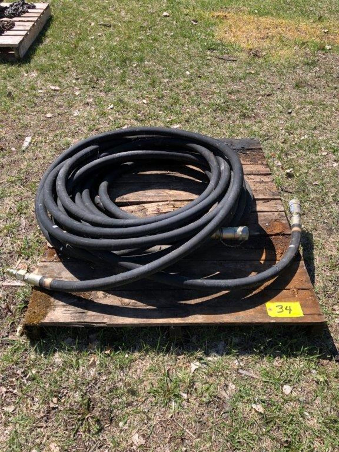 L/O ASSORTED HYD. HOSE W/ QUICK CONNECT FITTINGS - Image 4 of 7