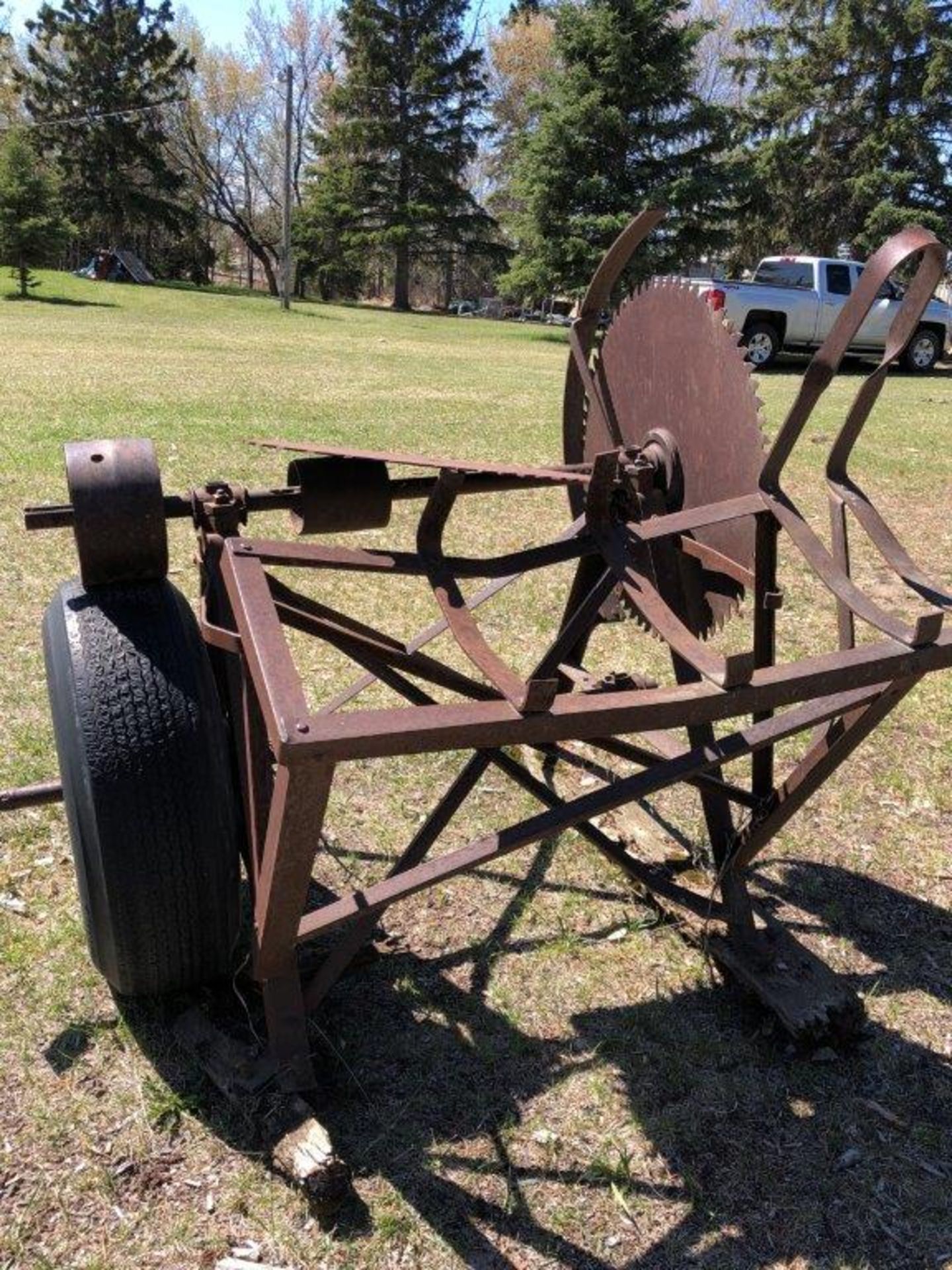 ANTIQUE SAWMILL, PTO DRIVE, (NEEDS REPAIR)