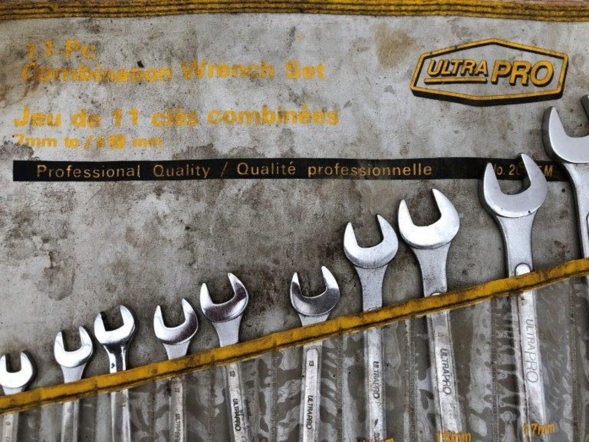 ULTRA PRO 11PC METRIC COMBINATION WRENCH SET 7MM-19MM - Image 2 of 2