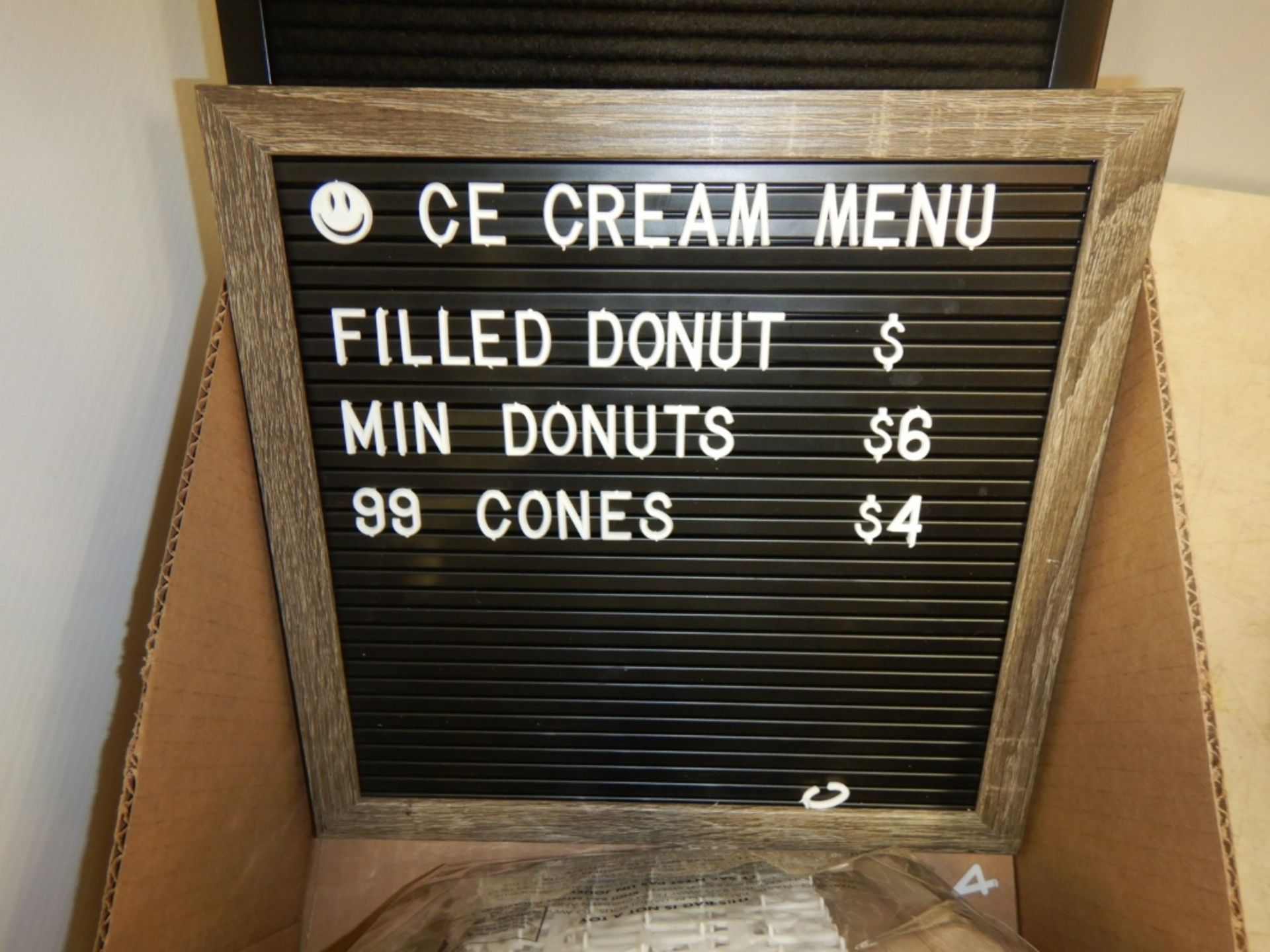 L/O ASSORTED LETTER AND NUMBER MENU BOARDS - Image 3 of 4