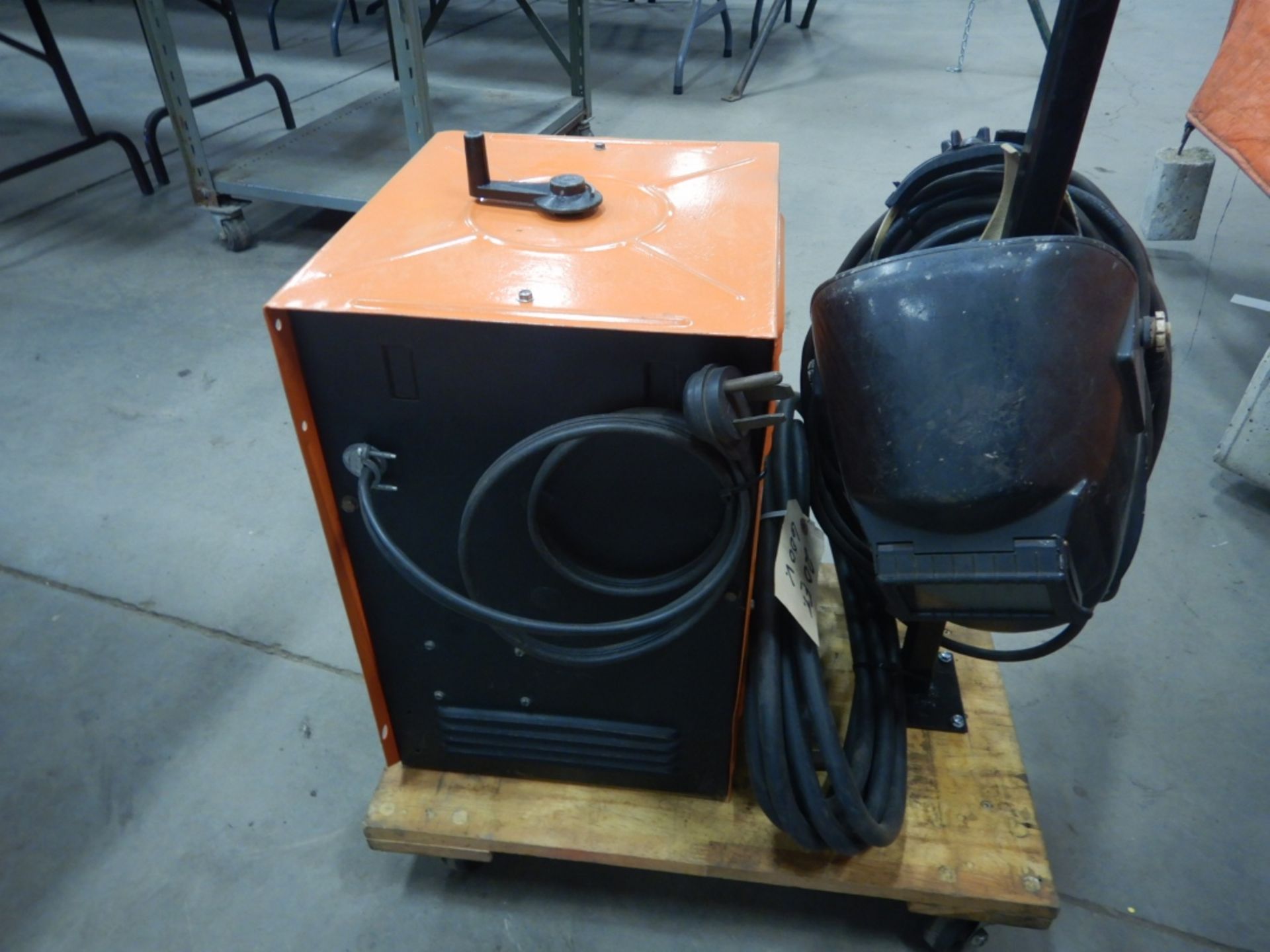 ACKLANDS AC/DC ARC WELDER ON A BASE W/ HELMET AND CORDS - Image 4 of 4