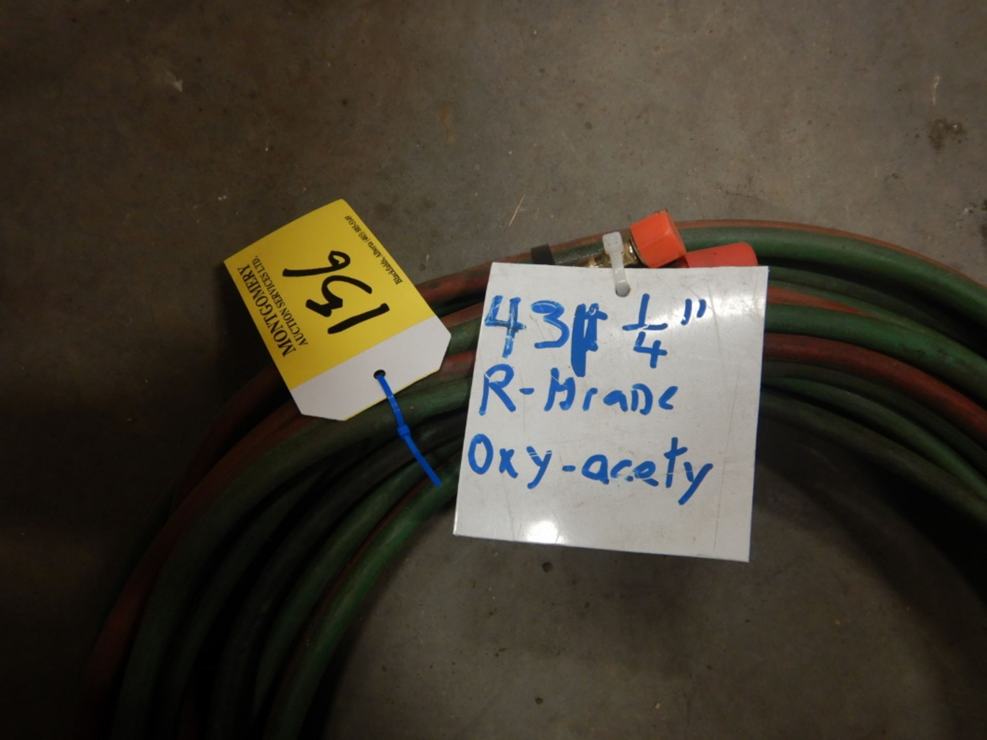 43FT 1/4 INCH R GRADE OXY/ACC HOSE - Image 2 of 2
