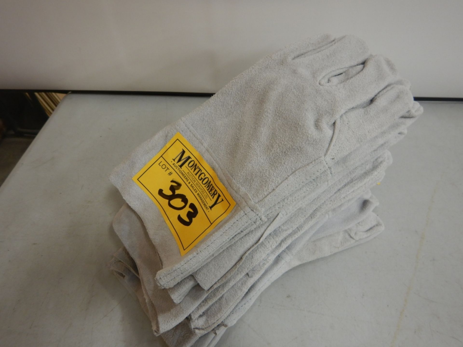 11PR OF LEATHER WELDING GLOVES