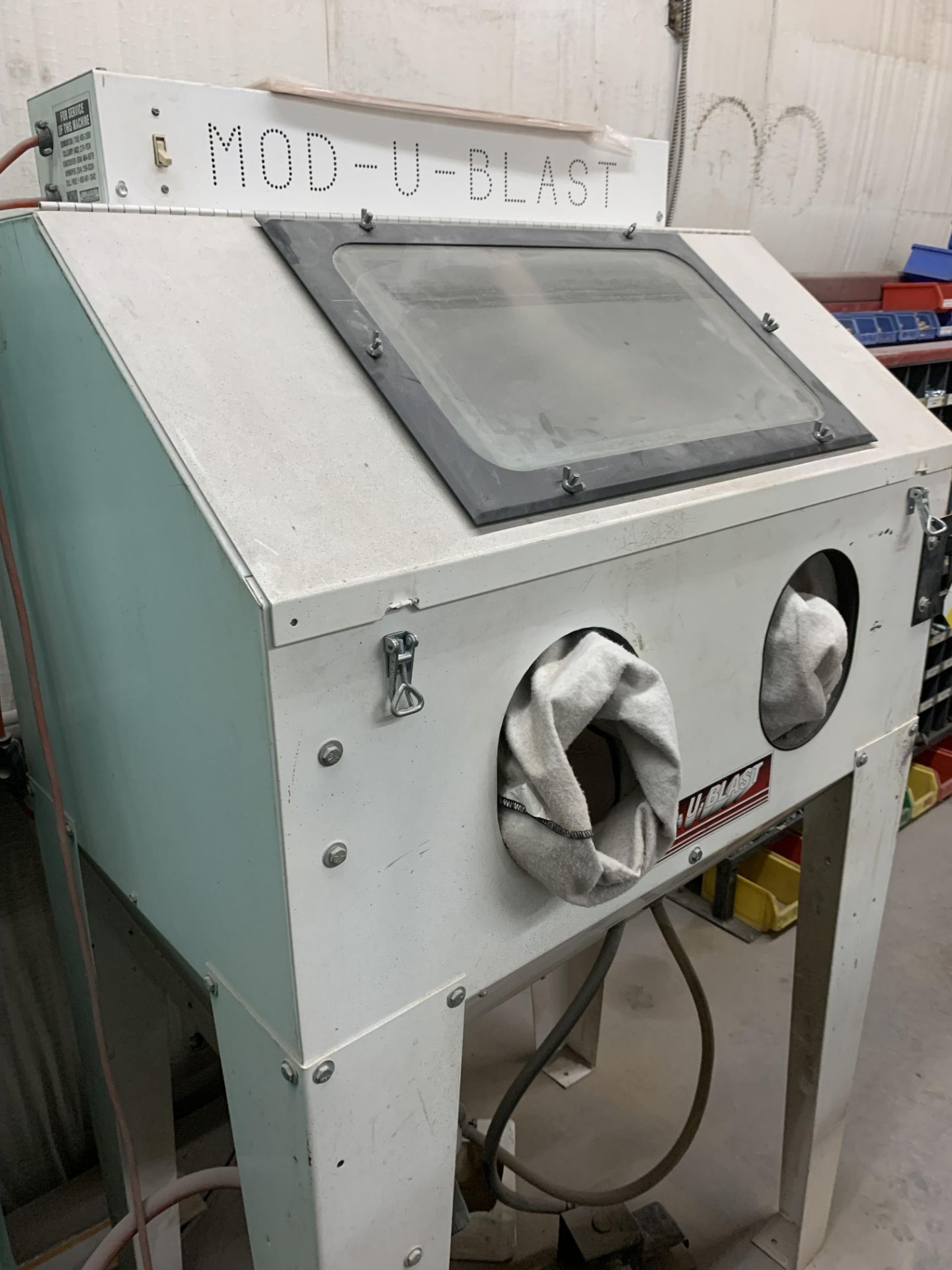 MOD-U-BLAST SANDBLASTING CABINET, MOD. E3624DC - Image 4 of 7