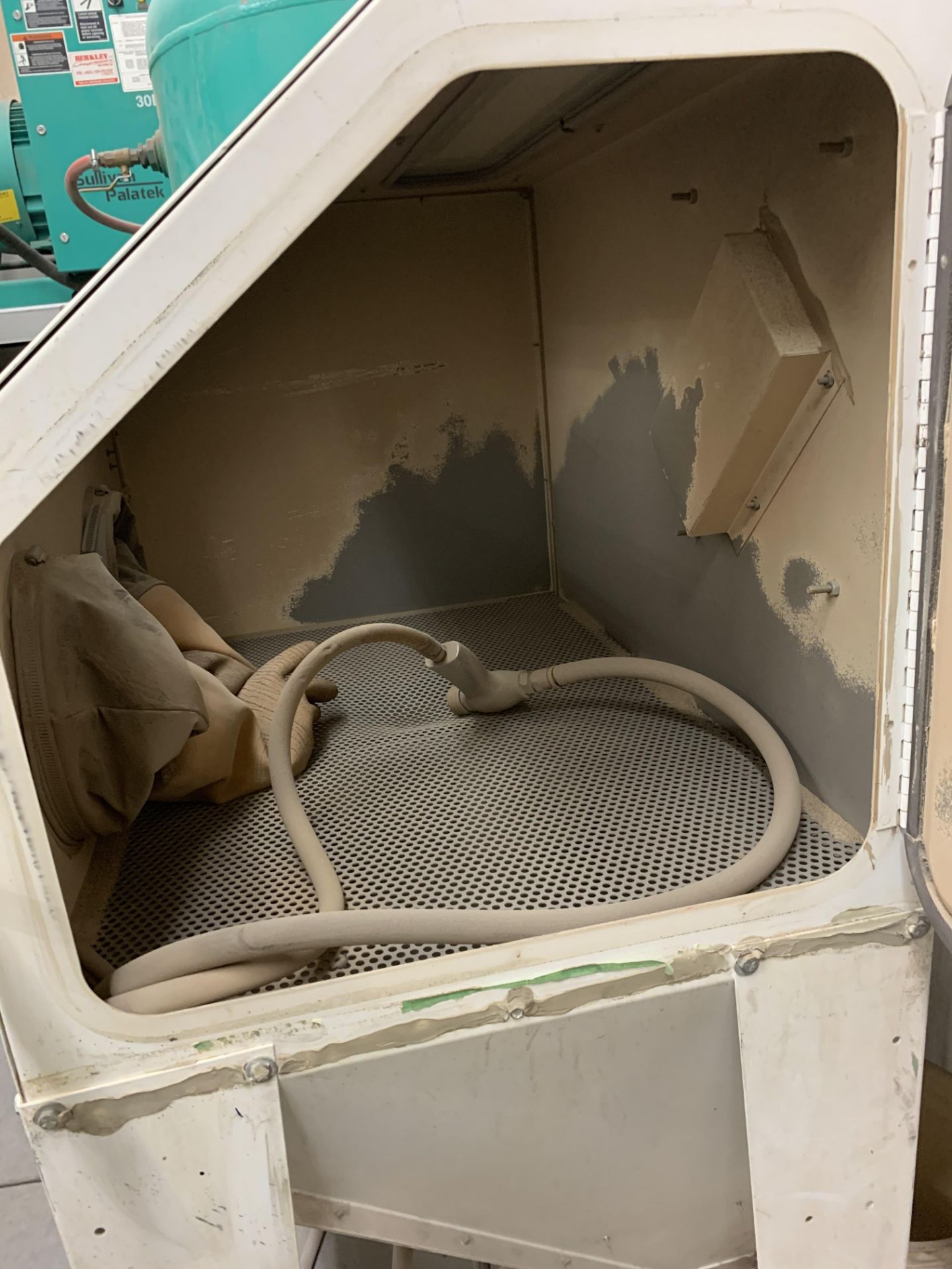 MOD-U-BLAST SANDBLASTING CABINET, MOD. E3624DC - Image 2 of 7