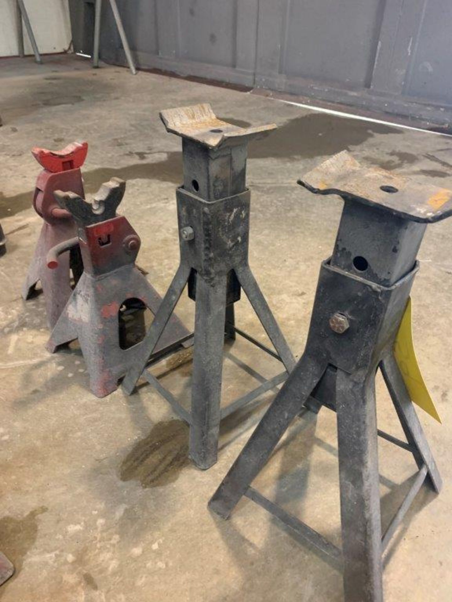 4-3TON JACK STANDS