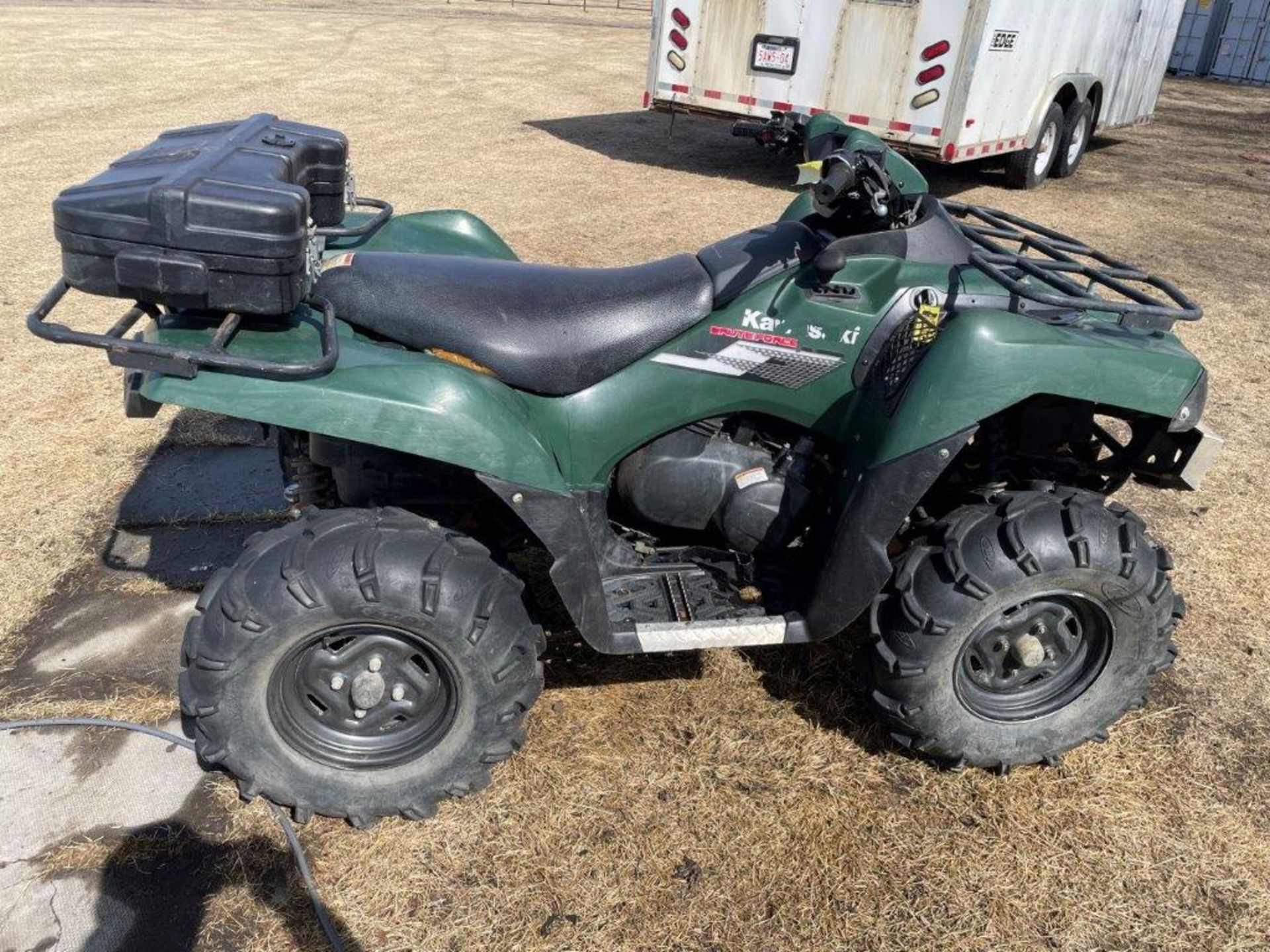 2007 KAWASAKI BRUTE FORCE 750 ATV 4X4 AUTO, RECENT CARB CLEAN, NEW BATTERY, 1762 KM'S SHOWING - Image 5 of 19