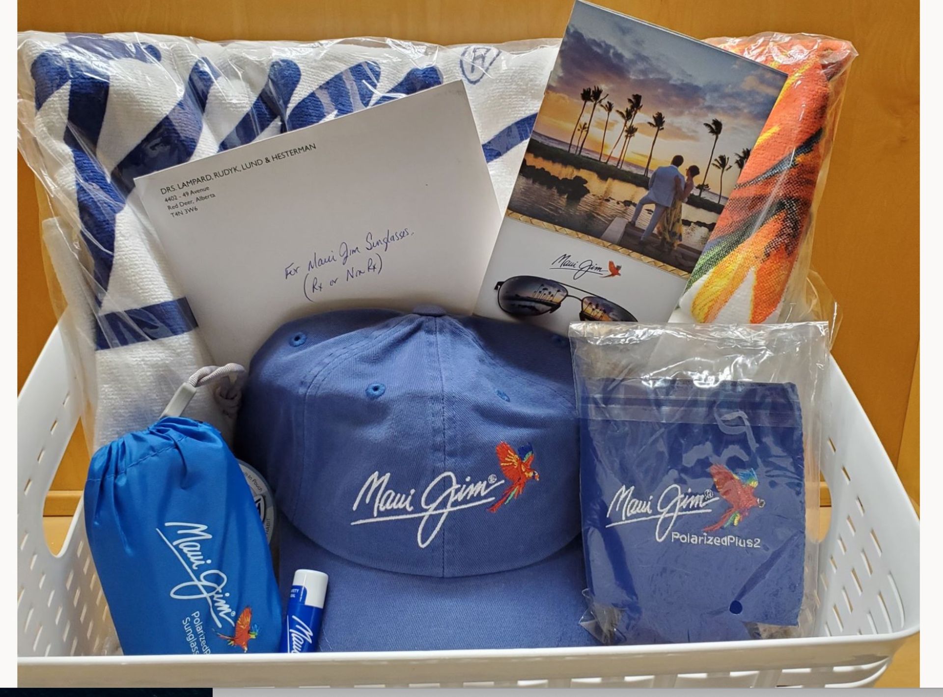 Maui Jim Summer Care Package