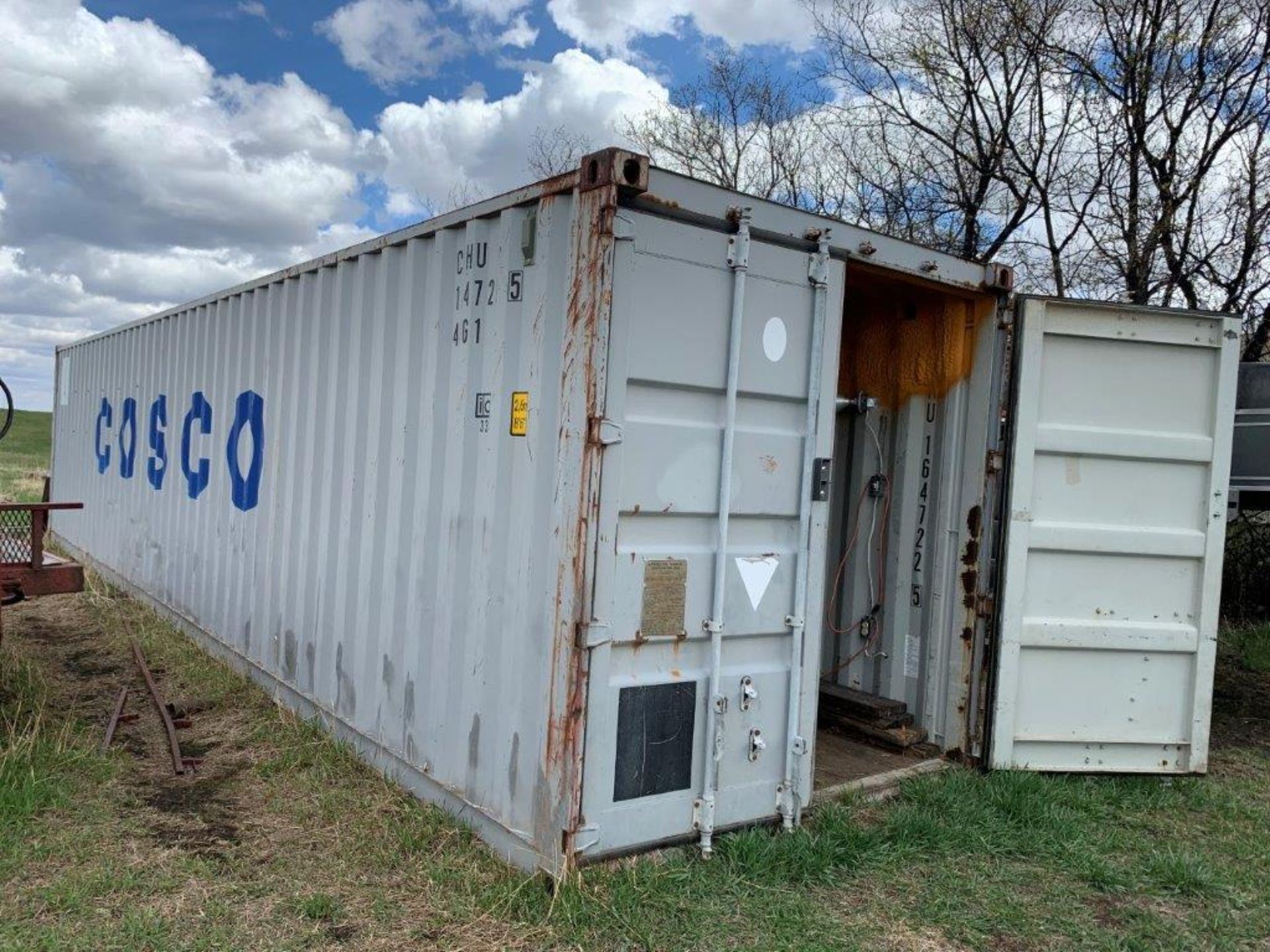 12/1999 8 FT X40 FT C-CAN STORAGE UNIT, WIRED AND INSULATED CEILING, S/N CBHU164722-5 - Image 3 of 6