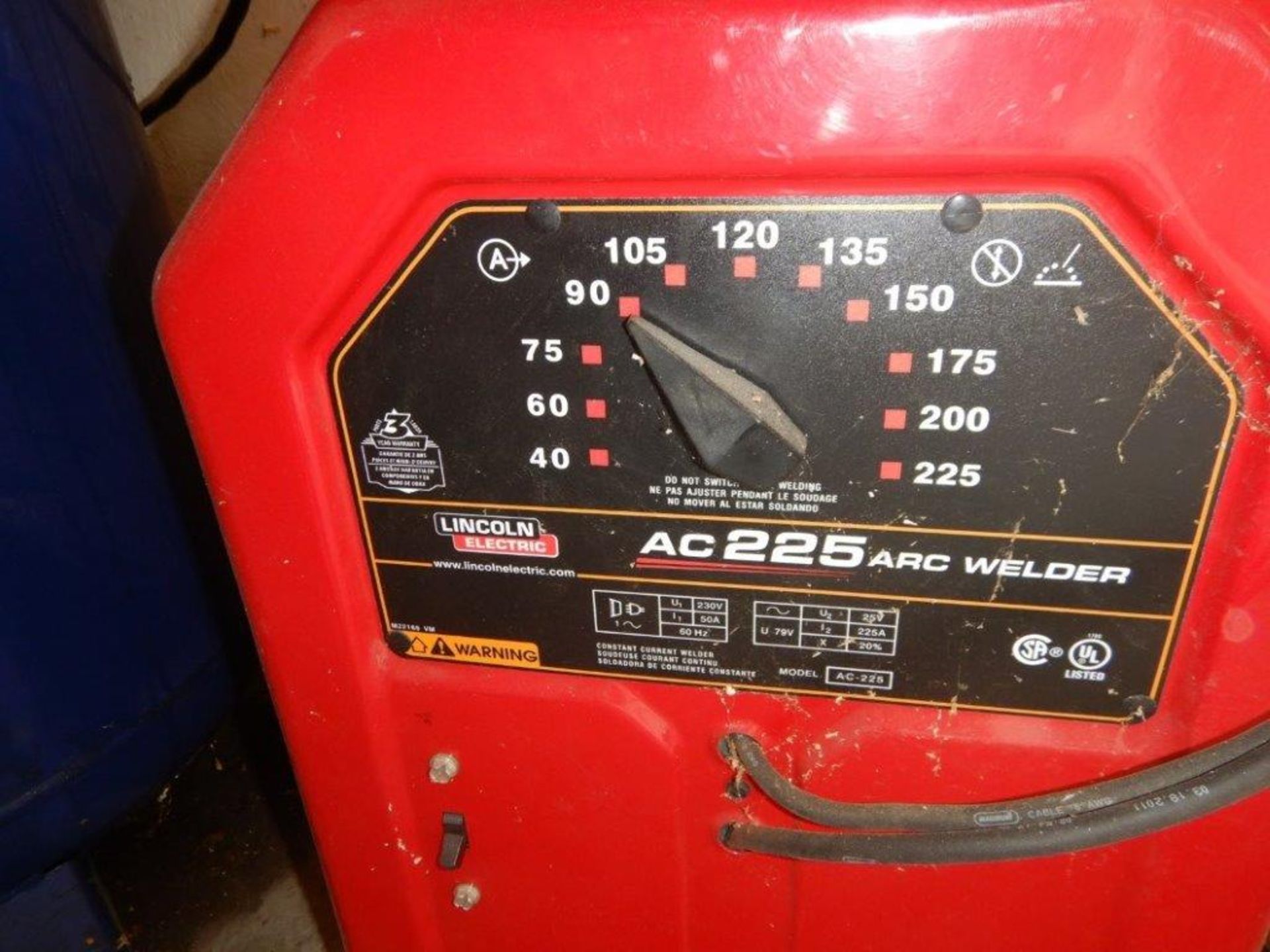 LINCOLN AC 225 ARC WELDER - 220V W/ CABLES - Image 5 of 5