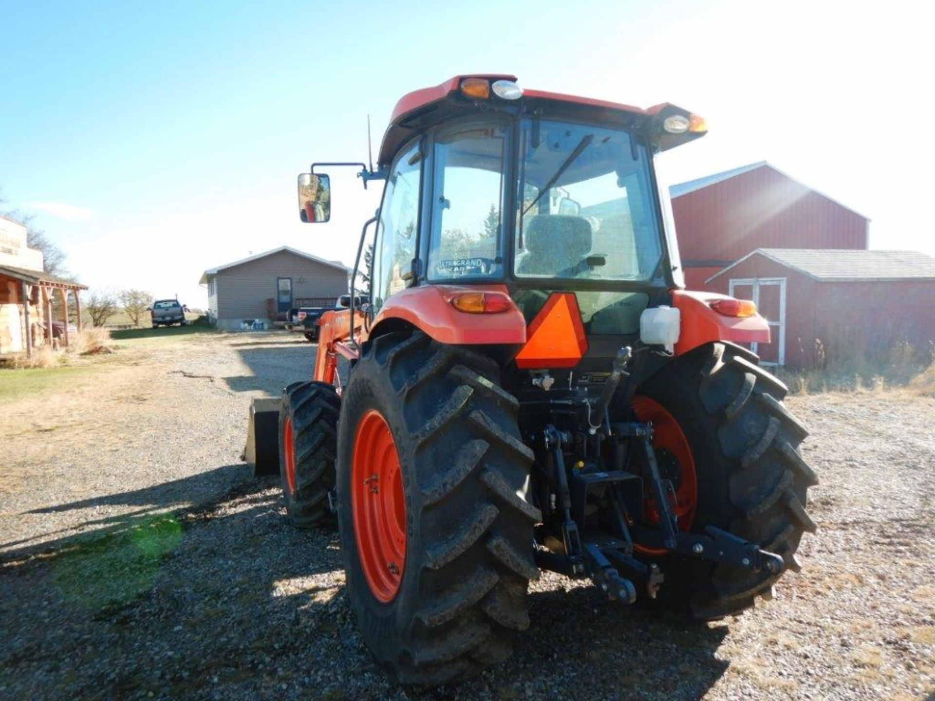 2018 KUBOTA M7060 4X4 TRACTOR W/ KUBOTA LA1154 FEL & EURO -KWIK ATTACH. 80 INCH BUCKET, 12 SPD. - Image 6 of 10