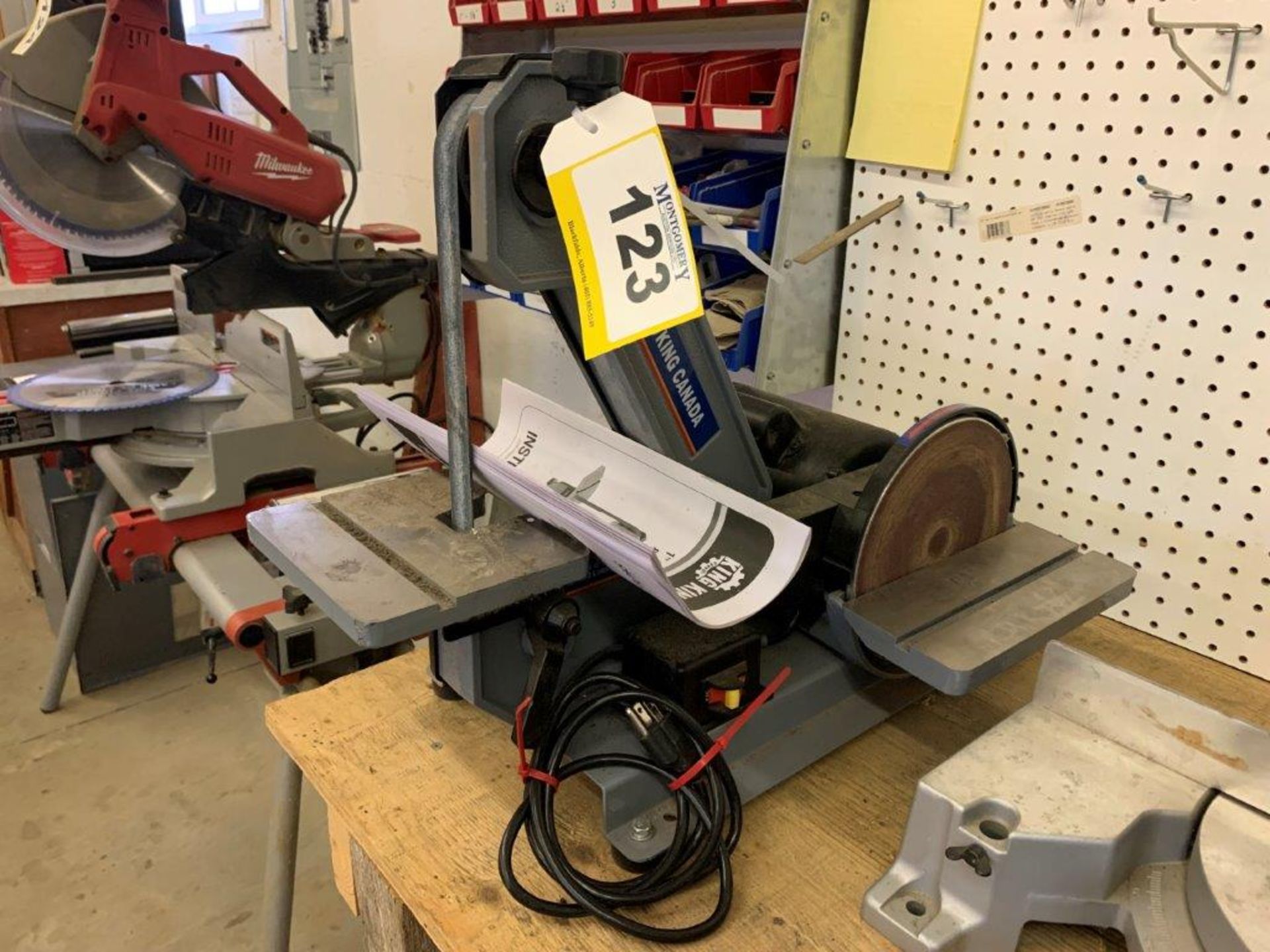 KING CANADFA 1-INCHX42-INCH BELT & 8-INCH DISC SANDER