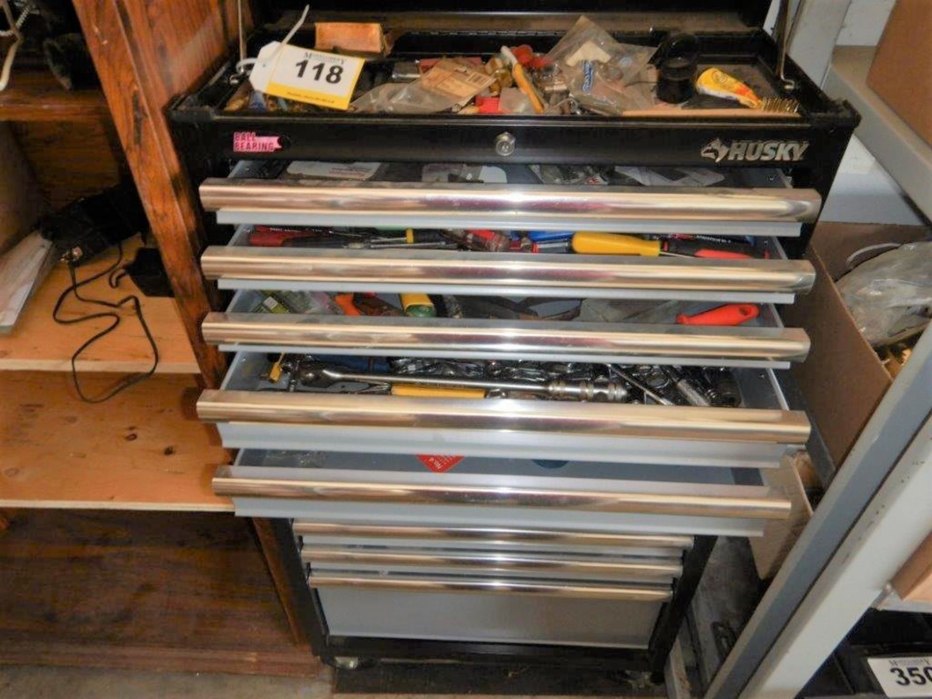HUSKY 10 DRAWER MECHANICS TOOL CHEST & ROLL CABINET W/ MISC TOOLS & CONTENTS - Image 3 of 4