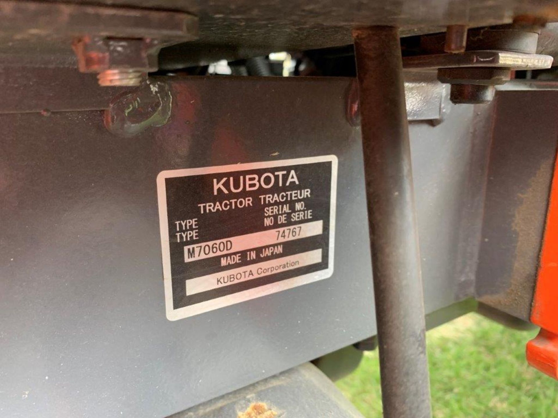 2018 KUBOTA M7060 4X4 TRACTOR W/ KUBOTA LA1154 FEL & EURO -KWIK ATTACH. 80 INCH BUCKET, 12 SPD. - Image 10 of 10