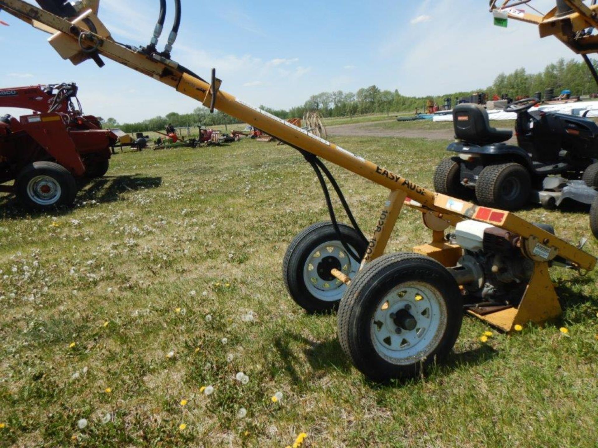 EASY AUGER PULL TYPE POST HOLE AUGER W/ HONDA 9HP ENGINE. - Image 3 of 3