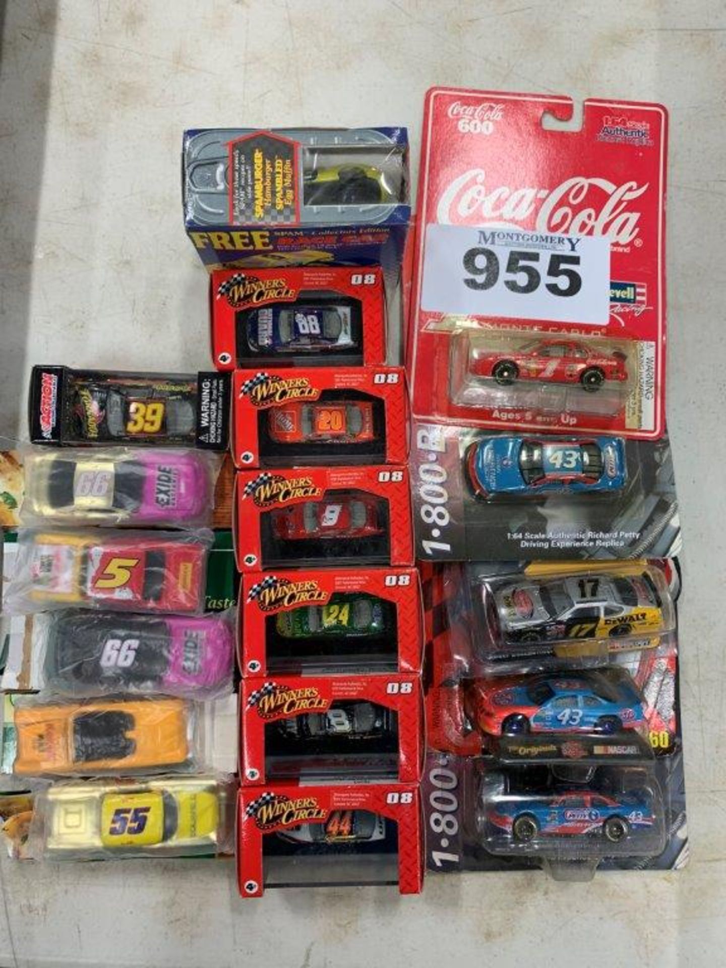 ASSORTED WINNERS CIRCLE DIE CAST RELICAS