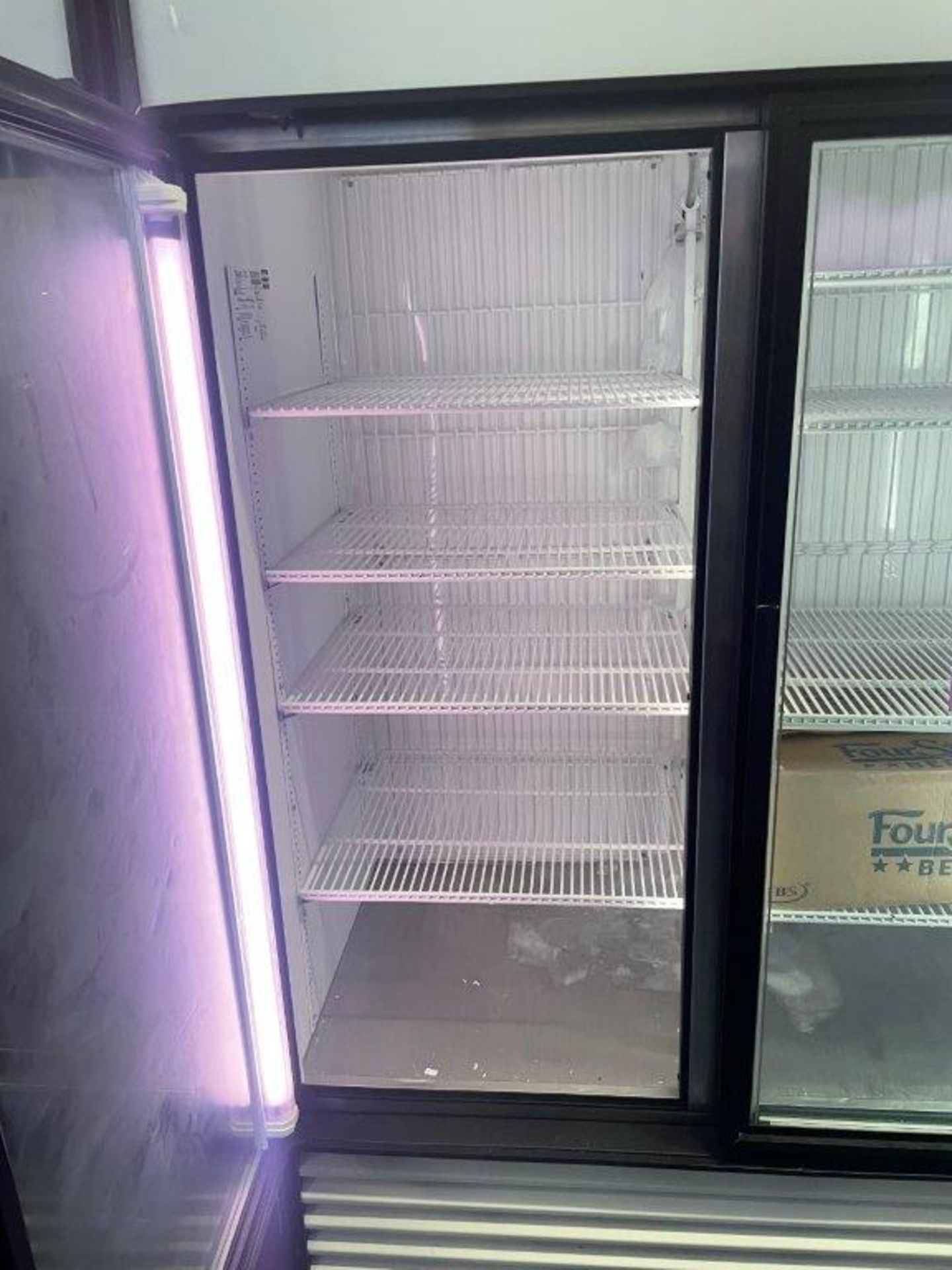 TRUE GDM 49F DOUBLE GLASS DOOR 54” FREEZER, R404A, S/N 5274791 - Image 3 of 6