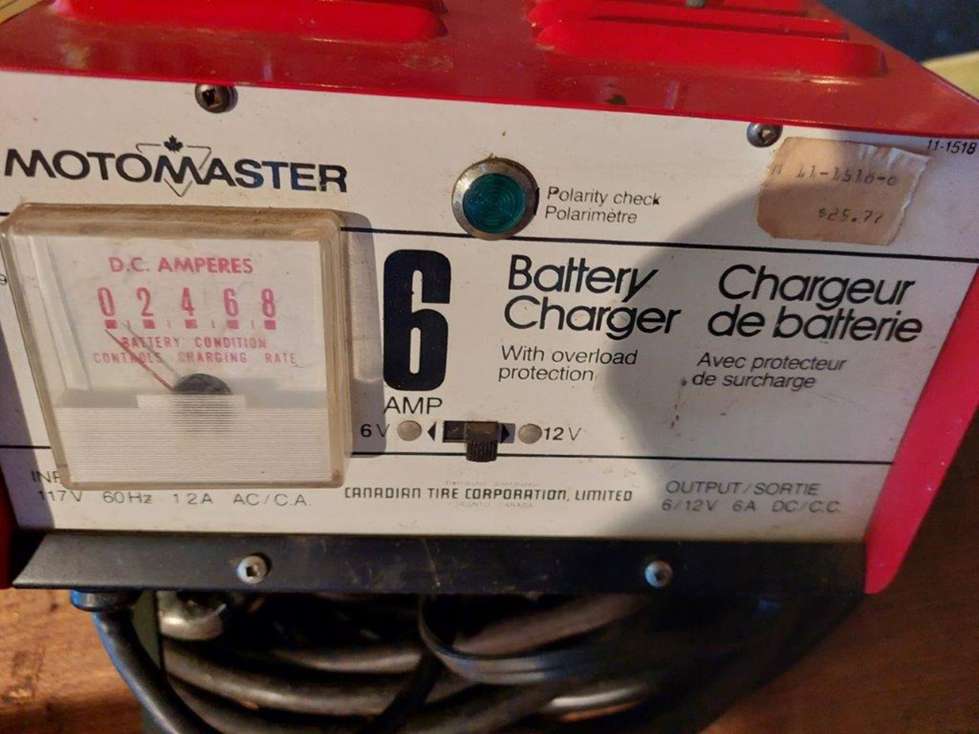 MOTOMASTER BATTERY CHARGER AND BOOSTER CABLES - Image 2 of 2